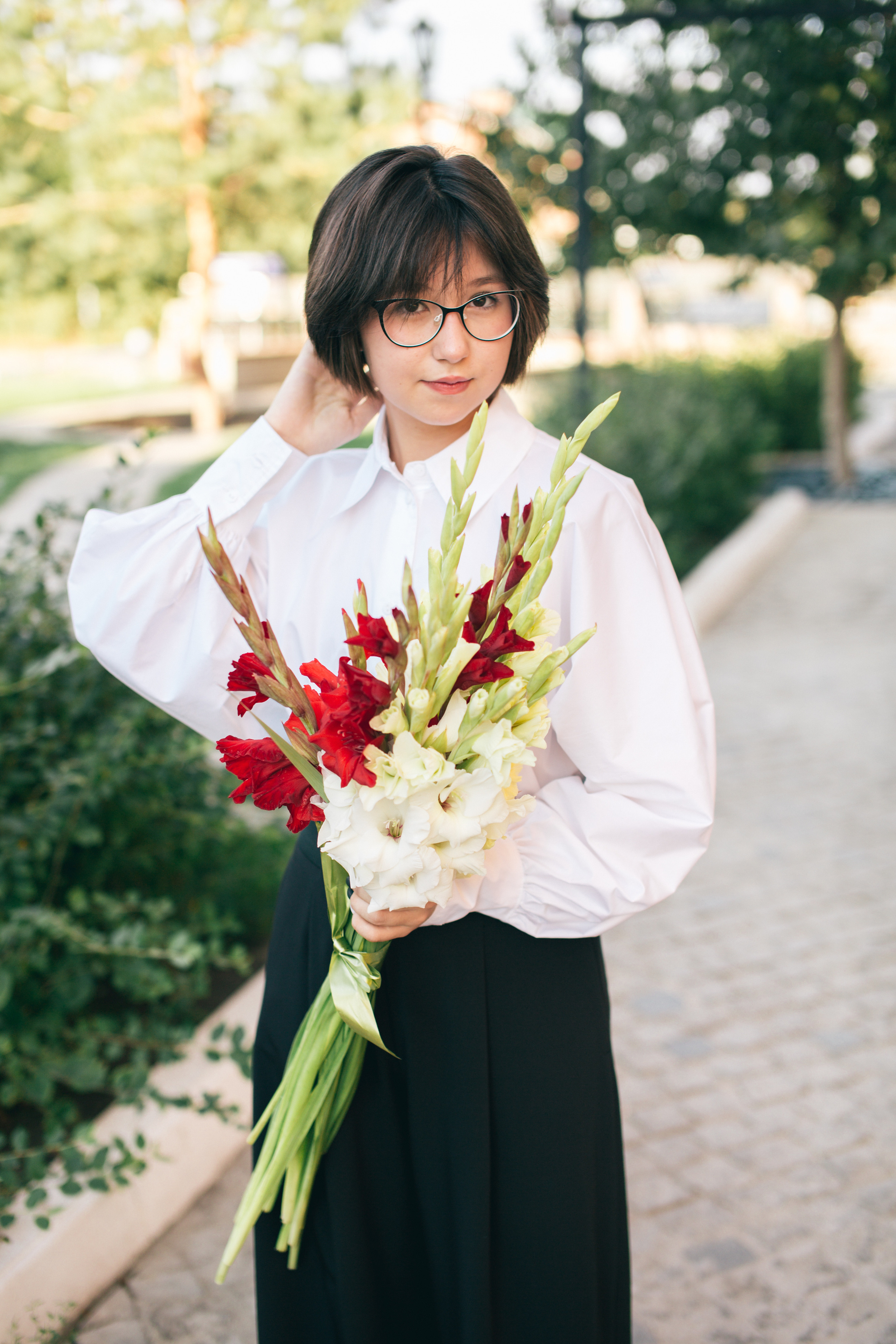 Катя идёт в школу. Фотограф в Оренбурге. Профессиональный фотограф