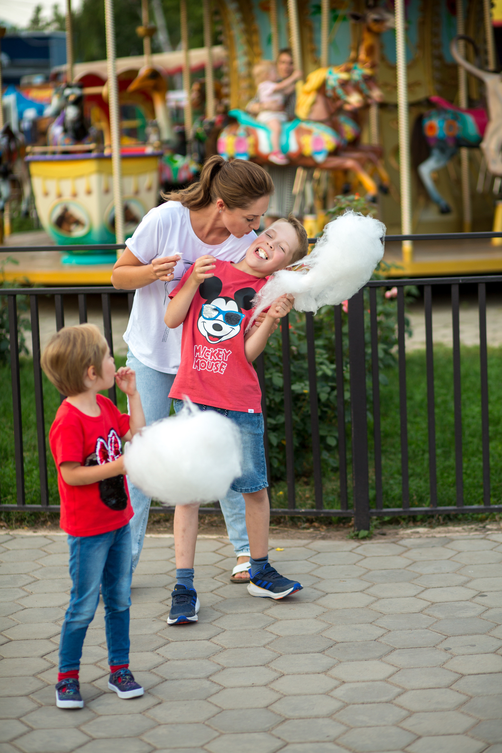Фотосессия в парке Тополя. Фотограф в Оренбурге. Профессиональный фотограф
