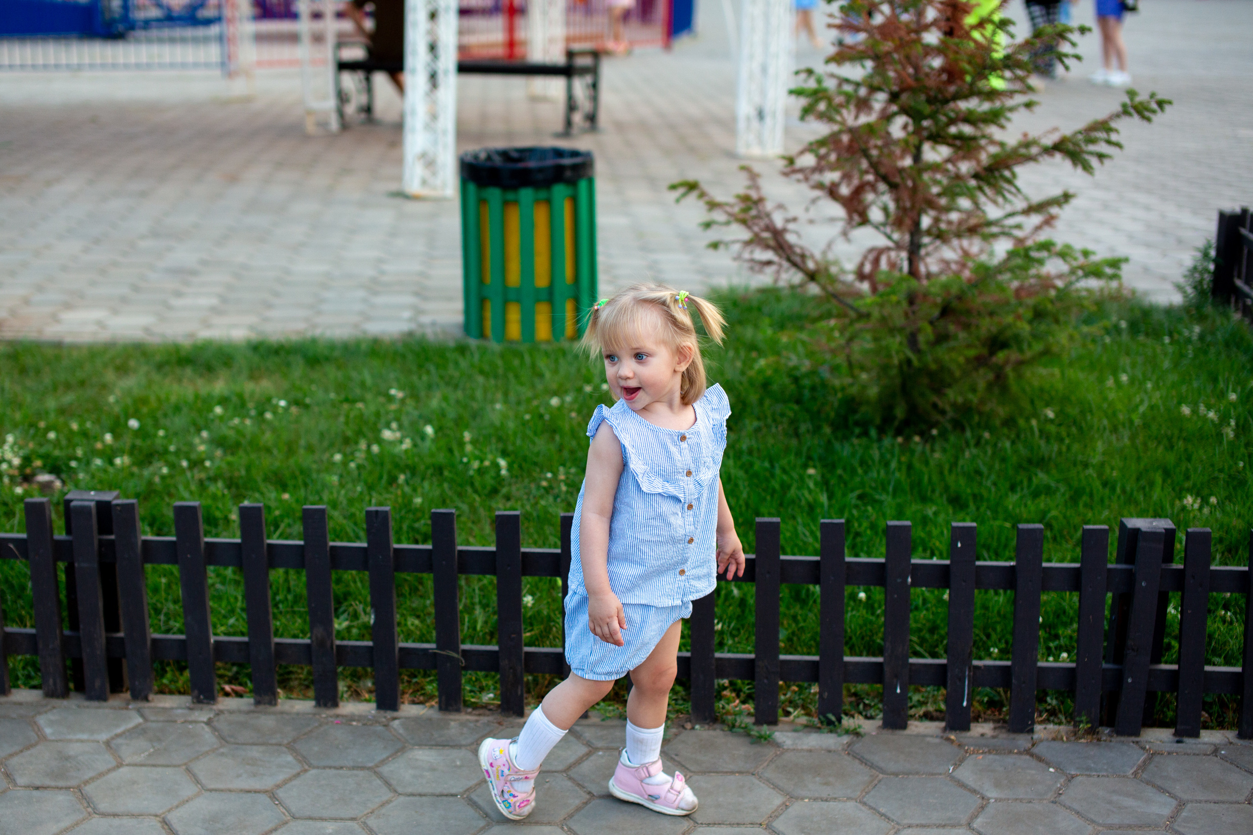 Фотосессия в парке Тополя. Фотограф в Оренбурге. Профессиональный фотограф