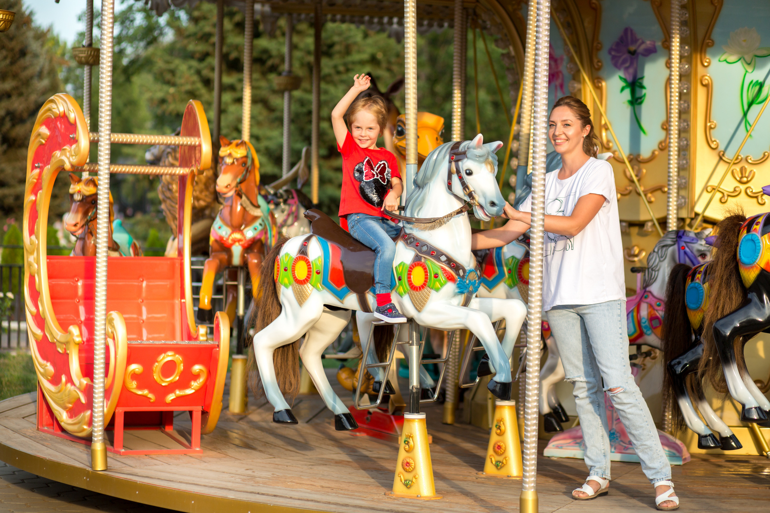 Фотосессия в парке Тополя. Фотограф в Оренбурге. Профессиональный фотограф