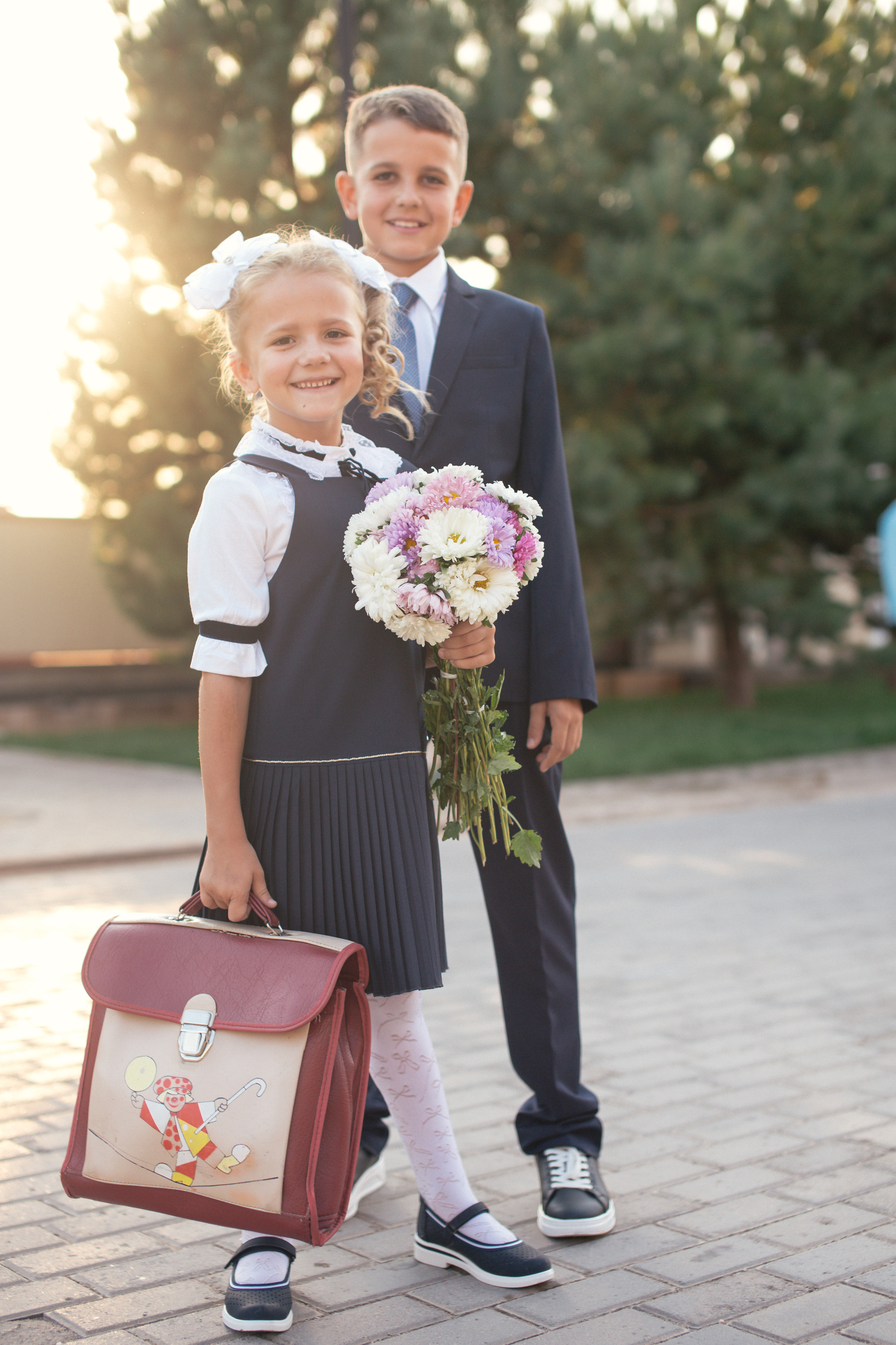 Тимофей и Полина идут в школу!. Фотограф в Оренбурге. Профессиональный фотограф
