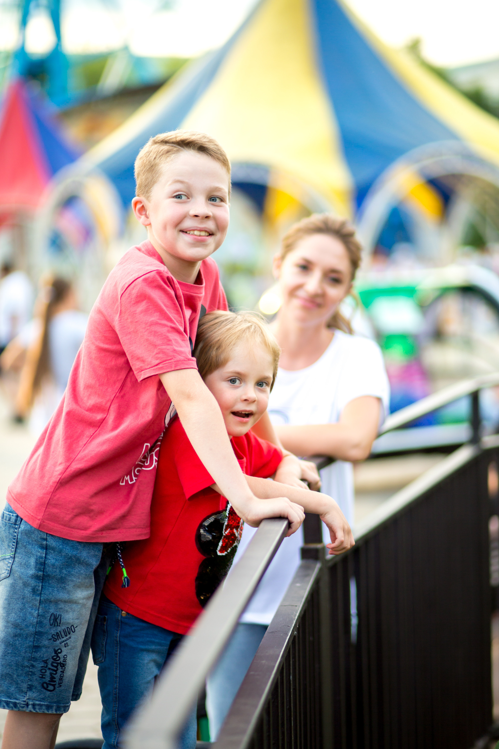 Фотосессия в парке Тополя. Фотограф в Оренбурге. Профессиональный фотограф