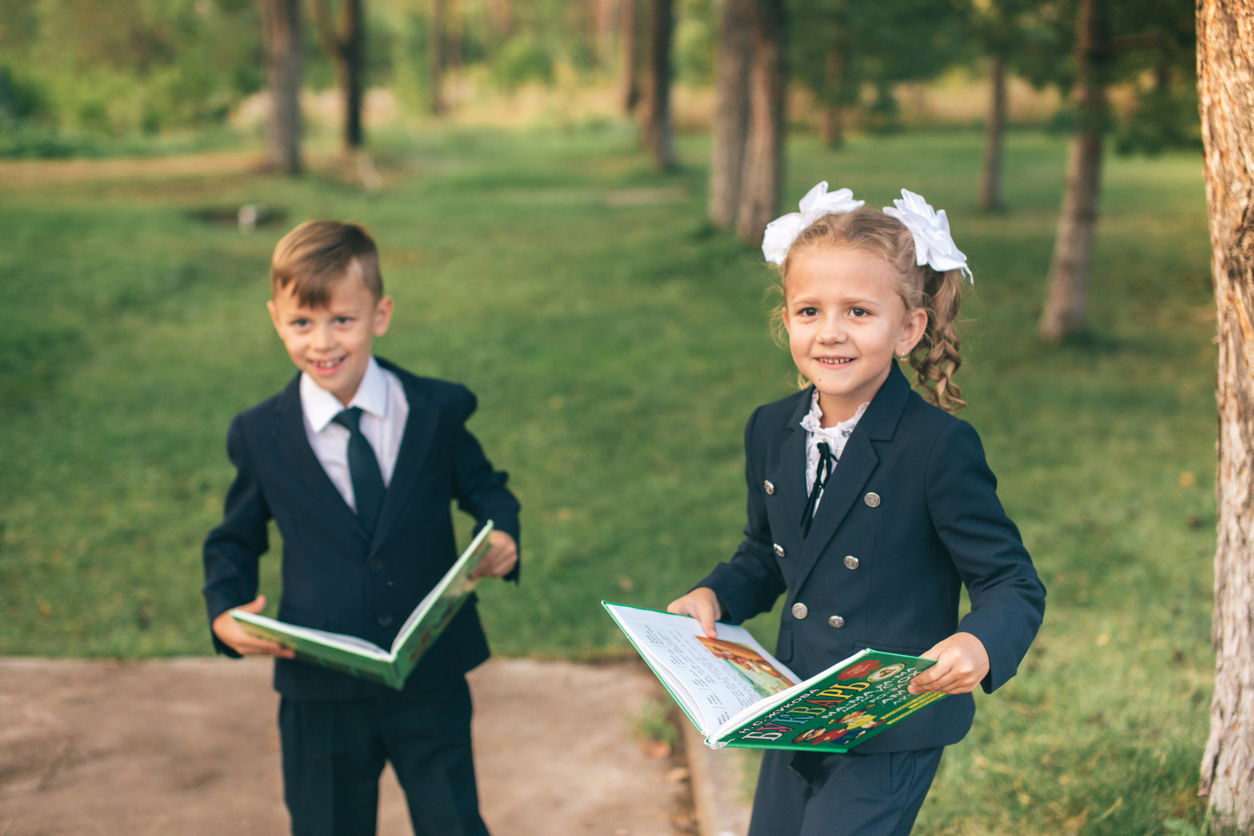 Тимофей и Полина идут в школу!. Фотограф в Оренбурге. Профессиональный фотограф