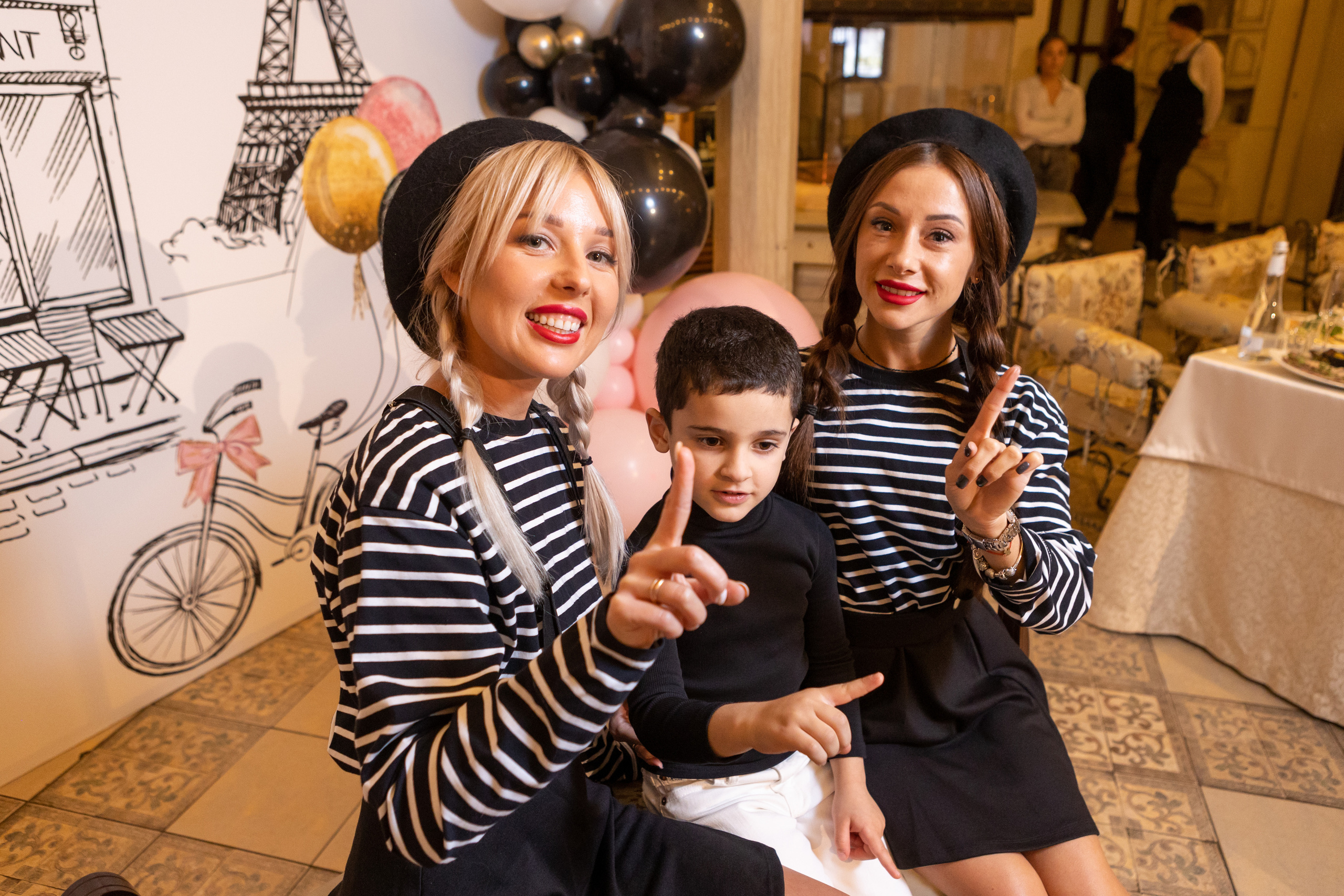 Софа и Лиза. Фотограф в Оренбурге. Профессиональный фотограф