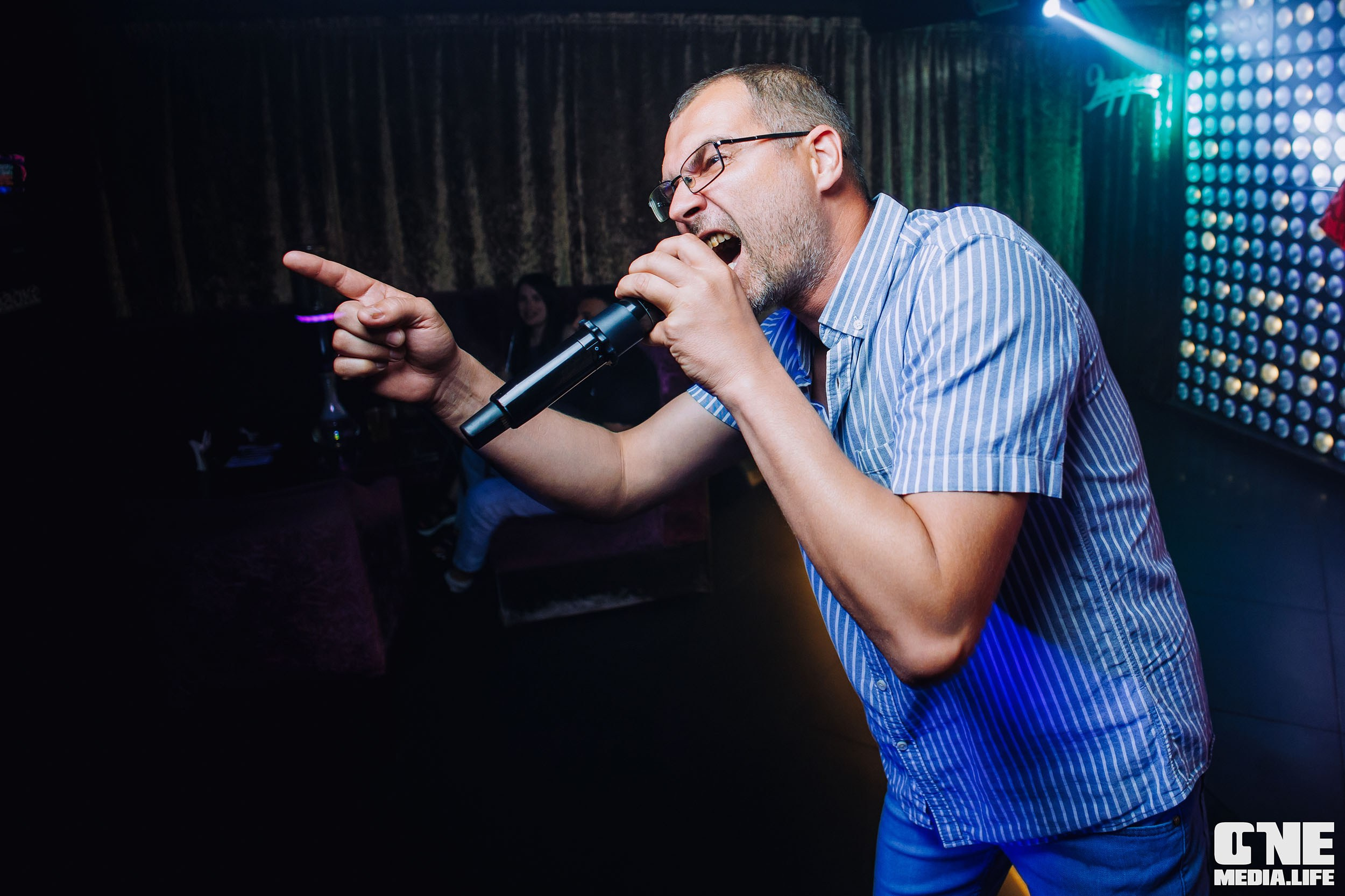 Фоторепортаж из караоке-клубе Эйфория. One Media Life: фоторепортажи, фотоотчеты с мероприятий и заведений