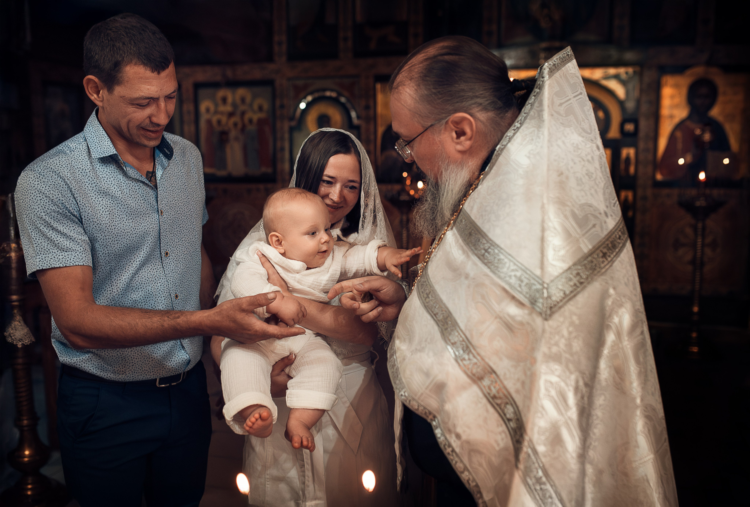 Фотосъемка крещения в Москве и Московской области, в Звенигороде