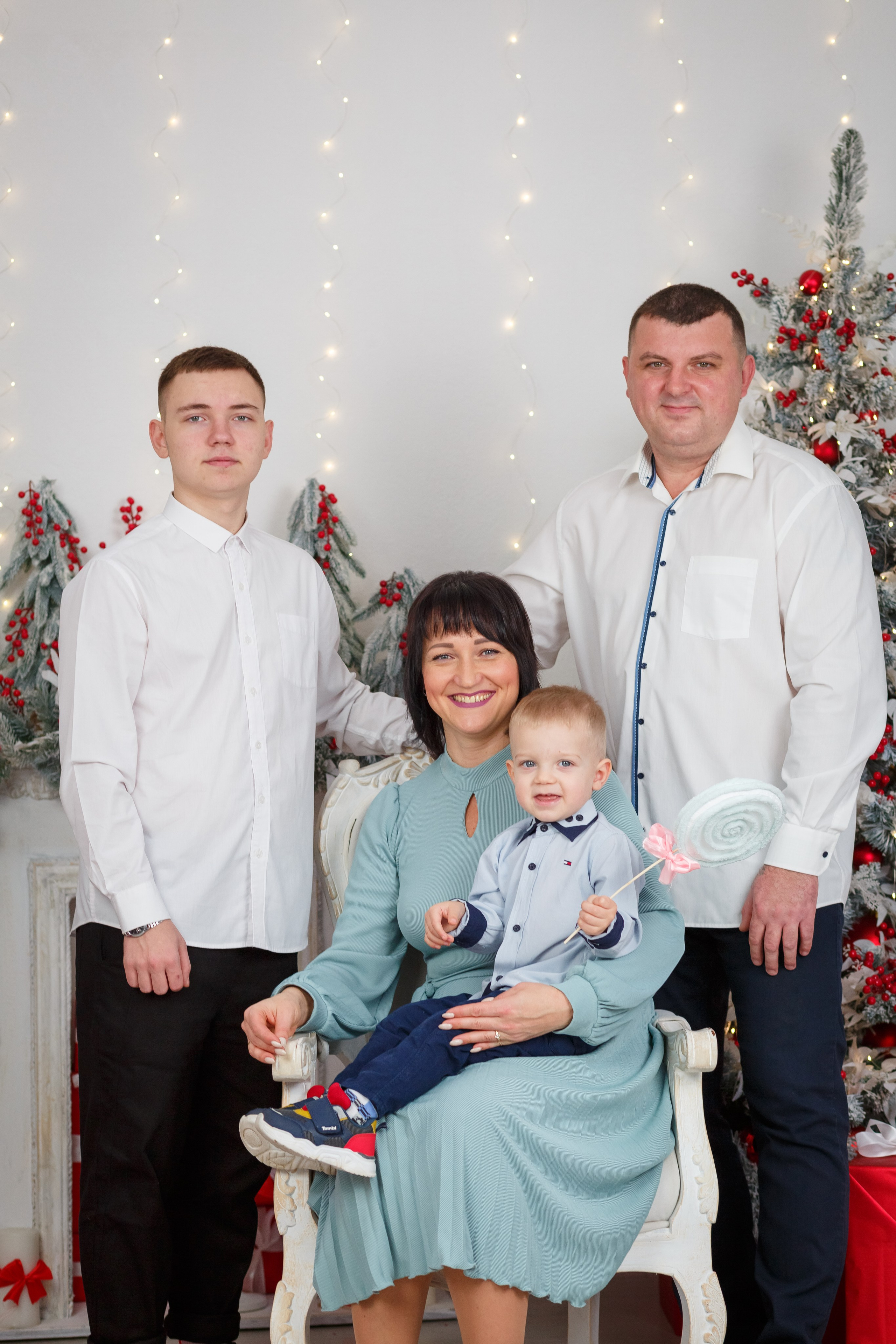 Новогодняя фото студия в Щелково (Фрязино, Ивантеевка) и в Москве