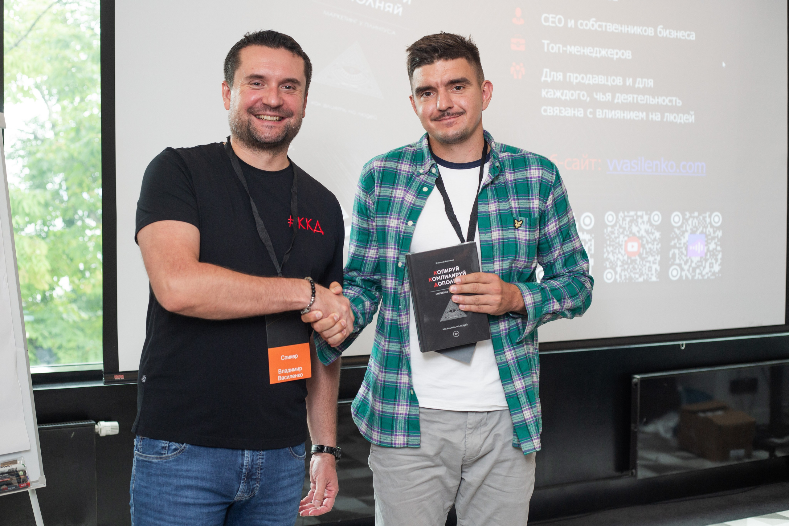 Репортажная фотосъемка во Владивостоке. Портретный, свадебный, репортажный фотограф во Владивостоке Юлиана Джули Фокс