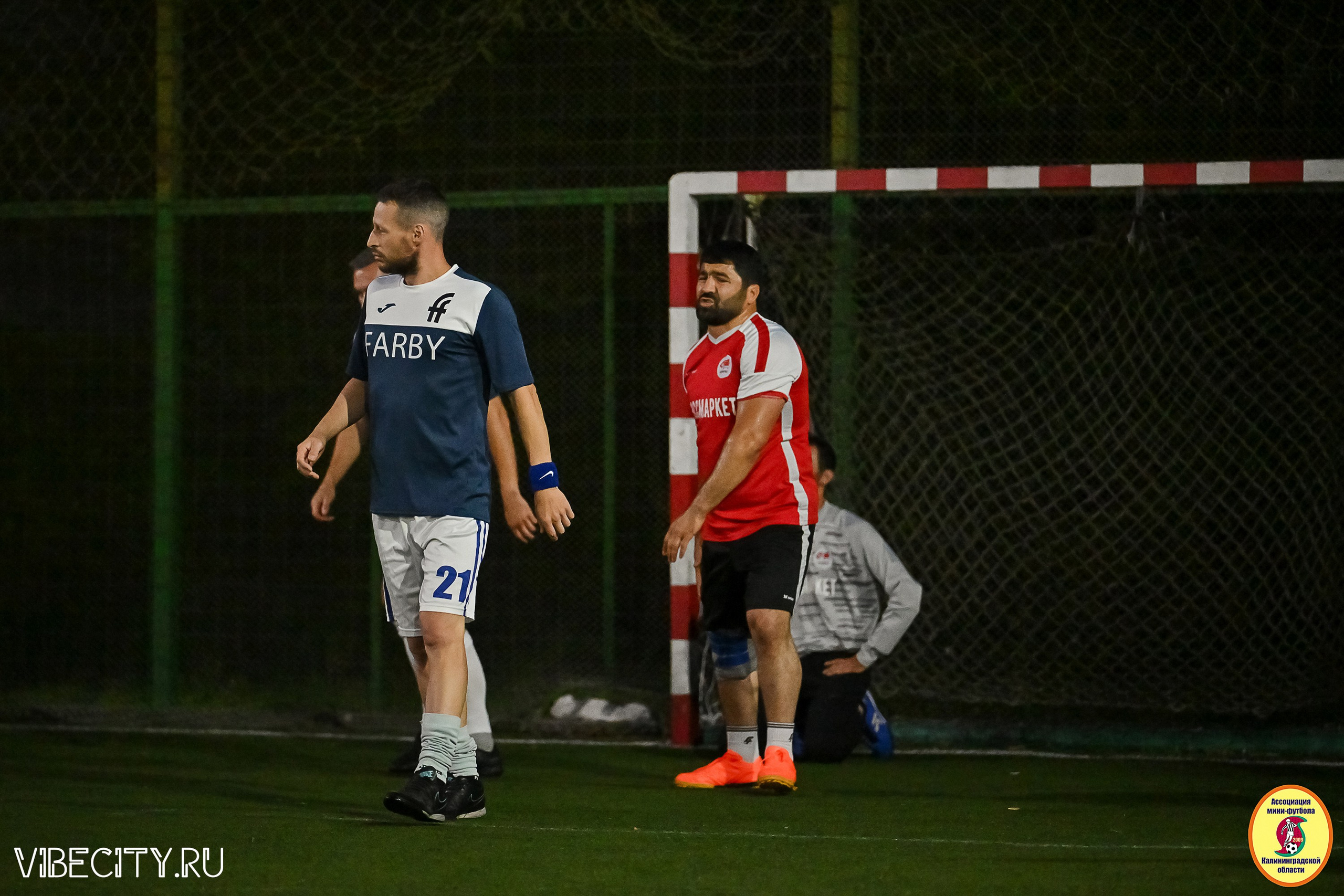 ИГРЫ МИНИ-ФУТБОЛЬНОЙ И КОРПОРАТИВНОЙ ЛИГИ. VIBECITY.RU Вайб Сити Ру Фоторепортажи Фотоотчеты Калининград