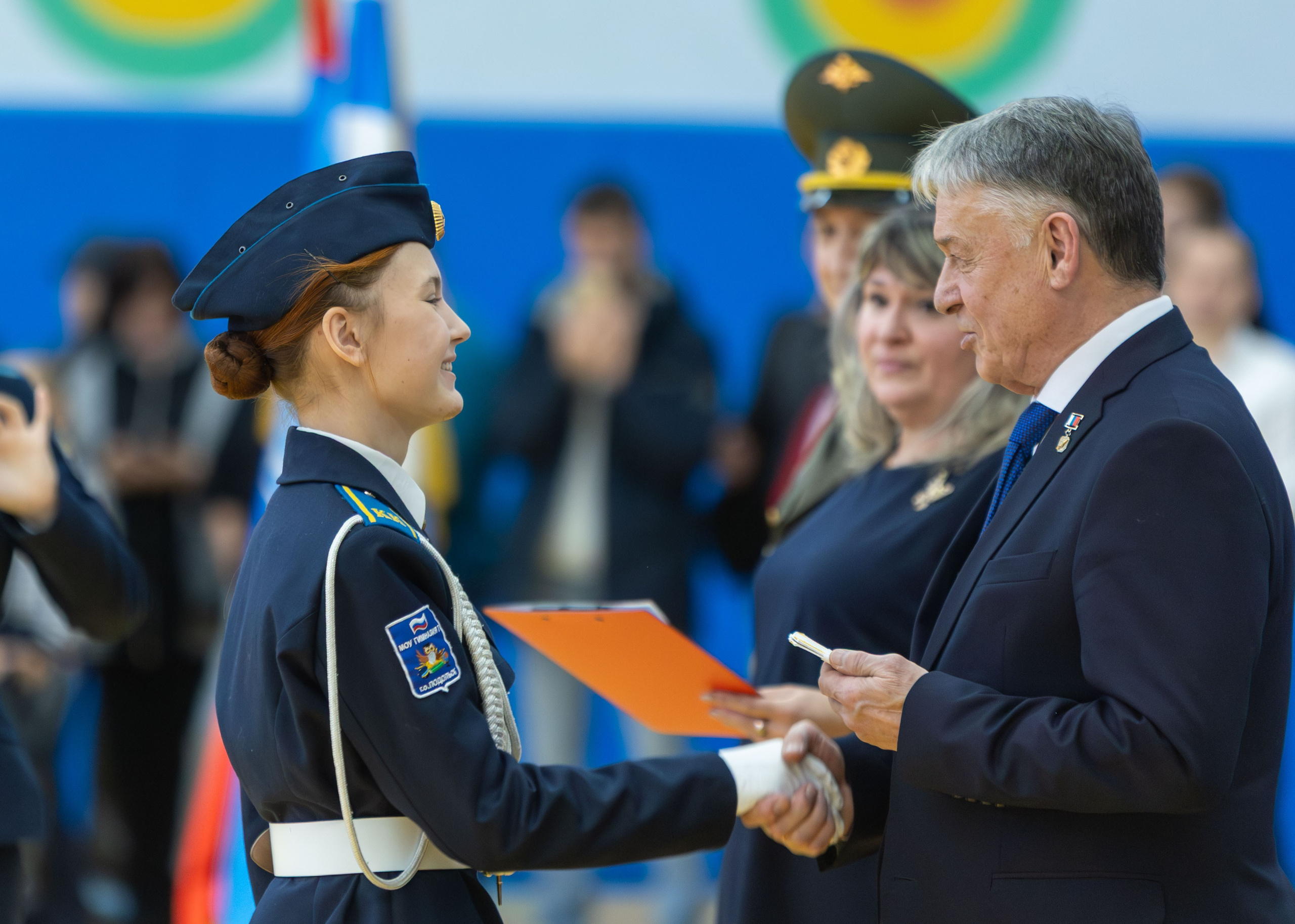 вручение диплома кадету гимназия №7 Подольск