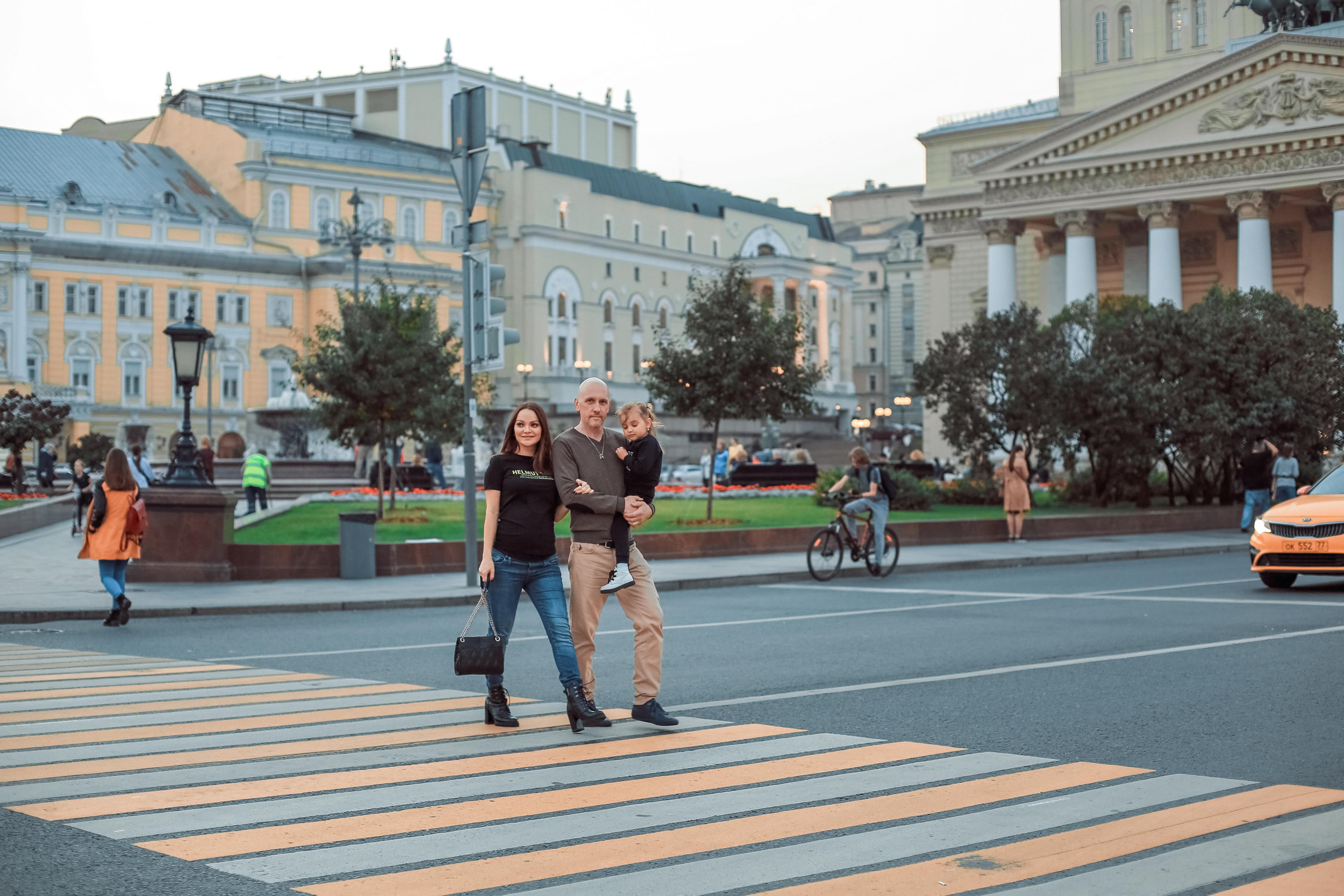 Семейная прогулка: Анжелика, Ника и Александр. Профессиональный фотограф, фотохудожник, видеограф из Москвы