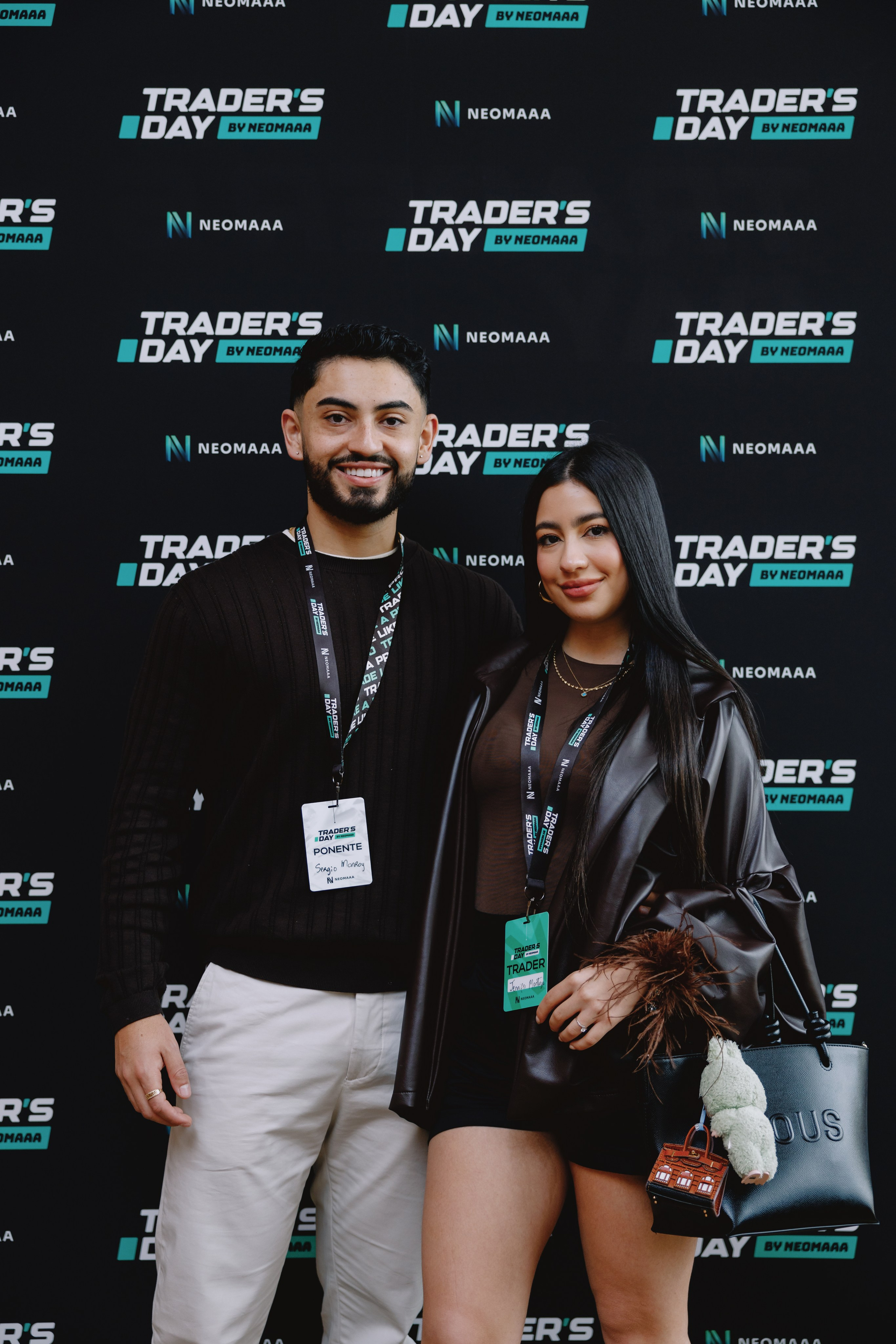 TRADERS DAY By NeomAAA Medellin. NeomAAA Funds Gallery