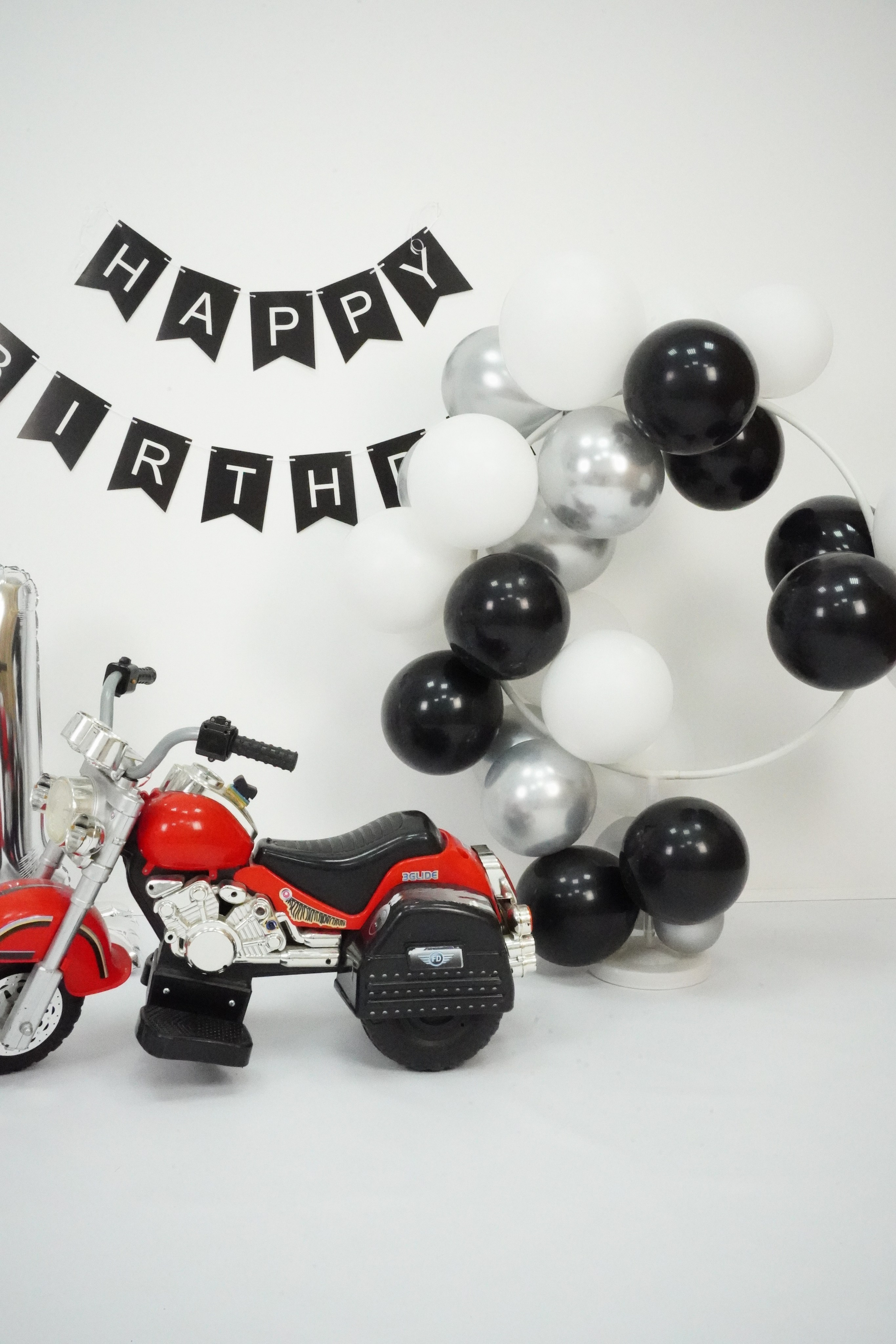 Наши Новые Фотозоны. Детская Фотостудия ГОДОВАСИКИ в Санкт-Петербурге фотосесия на годик