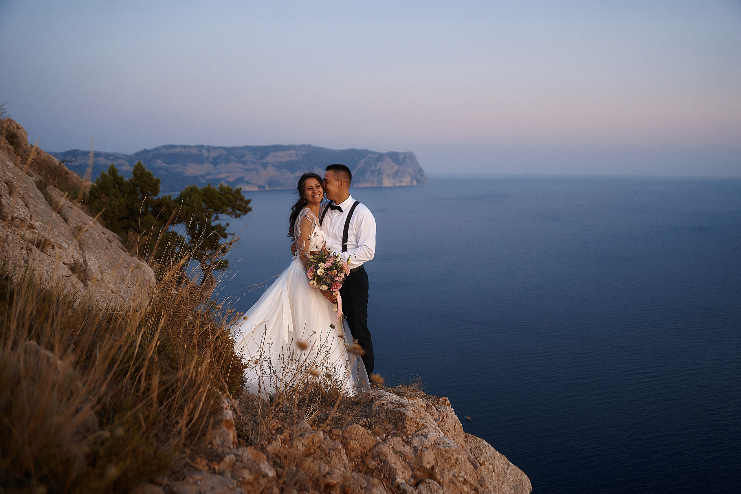 Свадебная фотосъёмка в Крыму и Краснодаре. Фотограф Александр Кудинов, Крым: Легкие съемки, живые эмоции