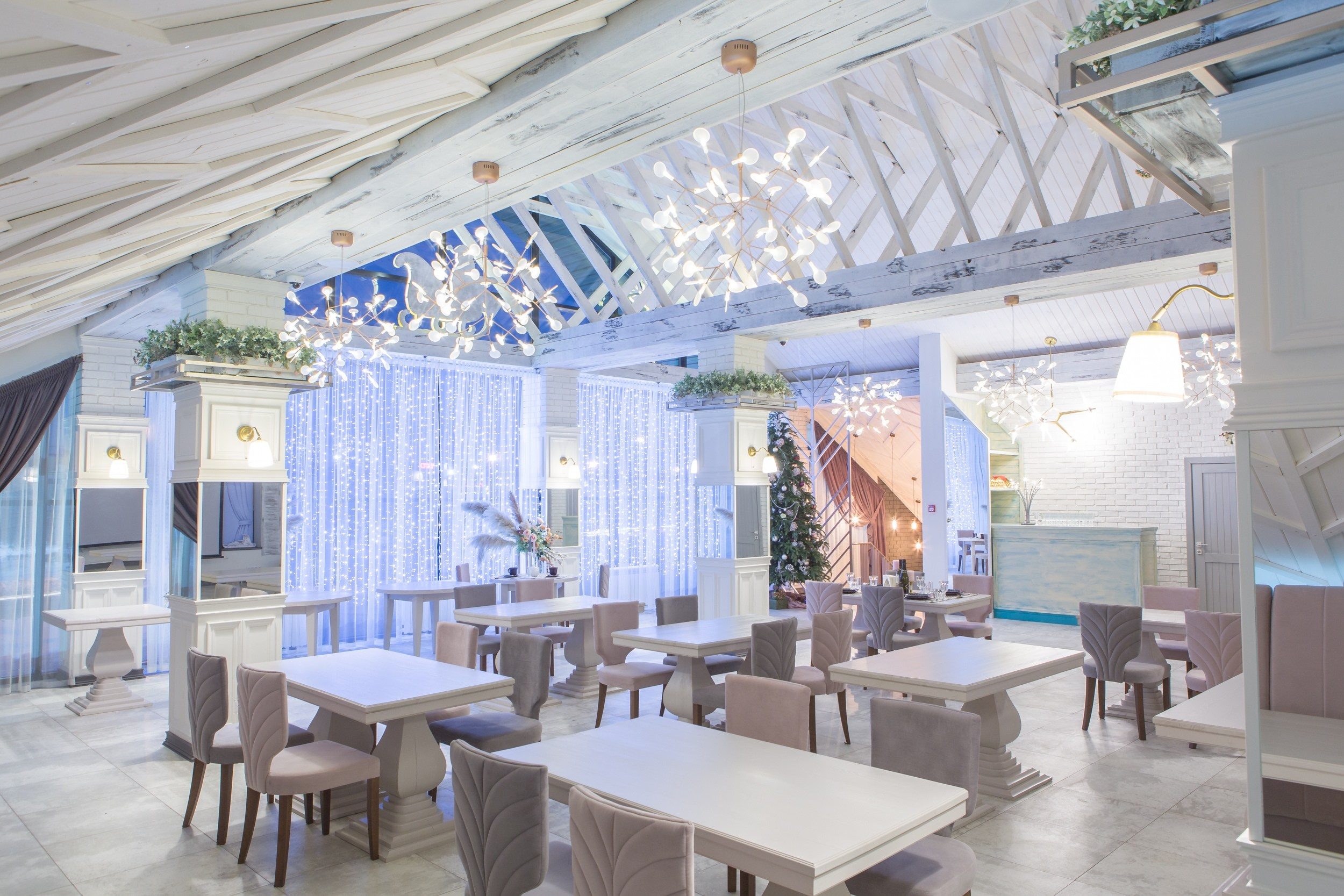 Трапезная «Есенька». Фотограф в Оренбурге. Профессиональный фотограф