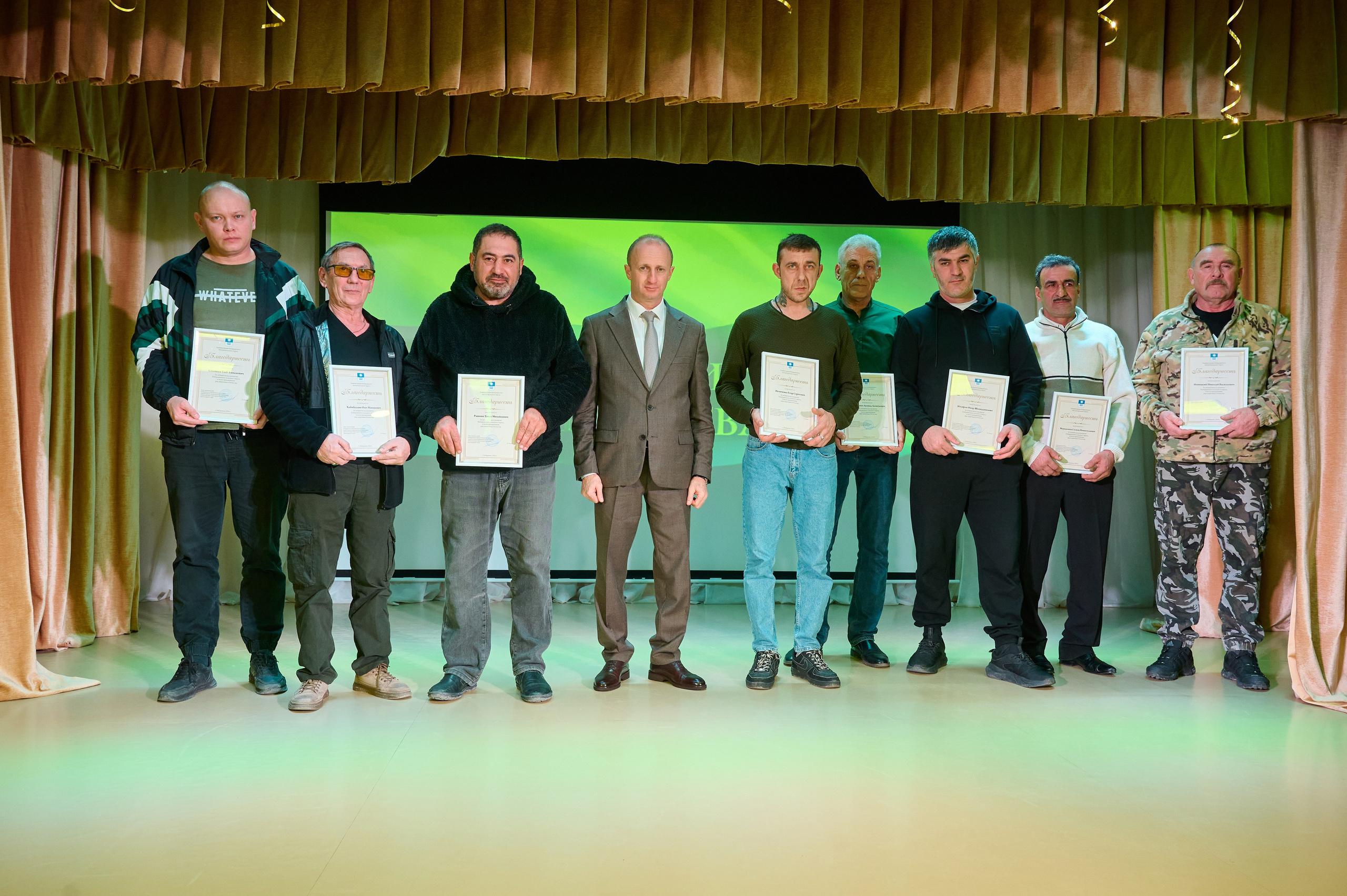 23 февраля Виноградный. Жизнь курорта Кабардинка в фотографиях