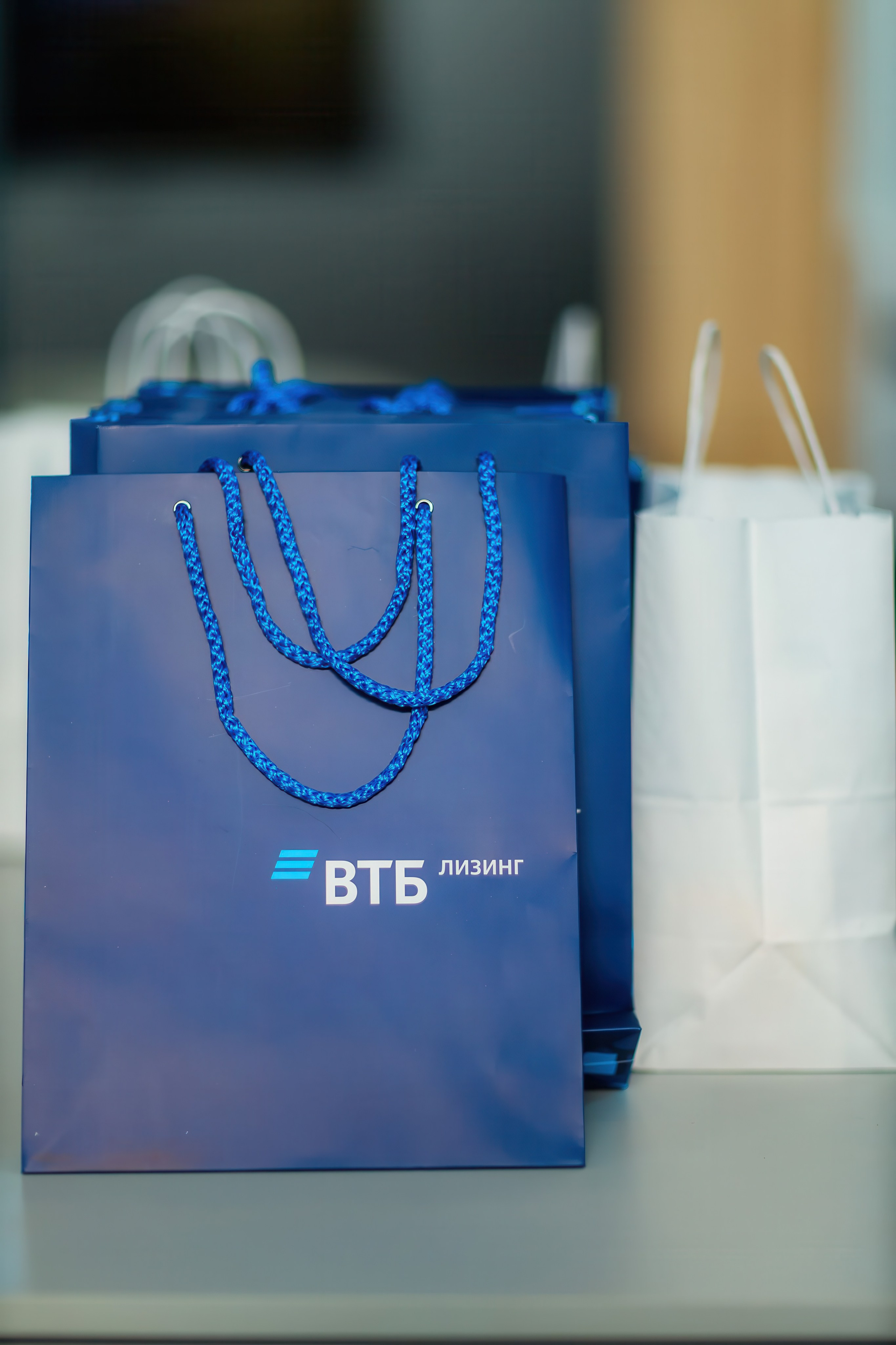 01.03 Автосалон-2000. Презентация нового ChanGan. Команда специалистов в мире фотографии и видео. Детский фотограф, семейный фотограф