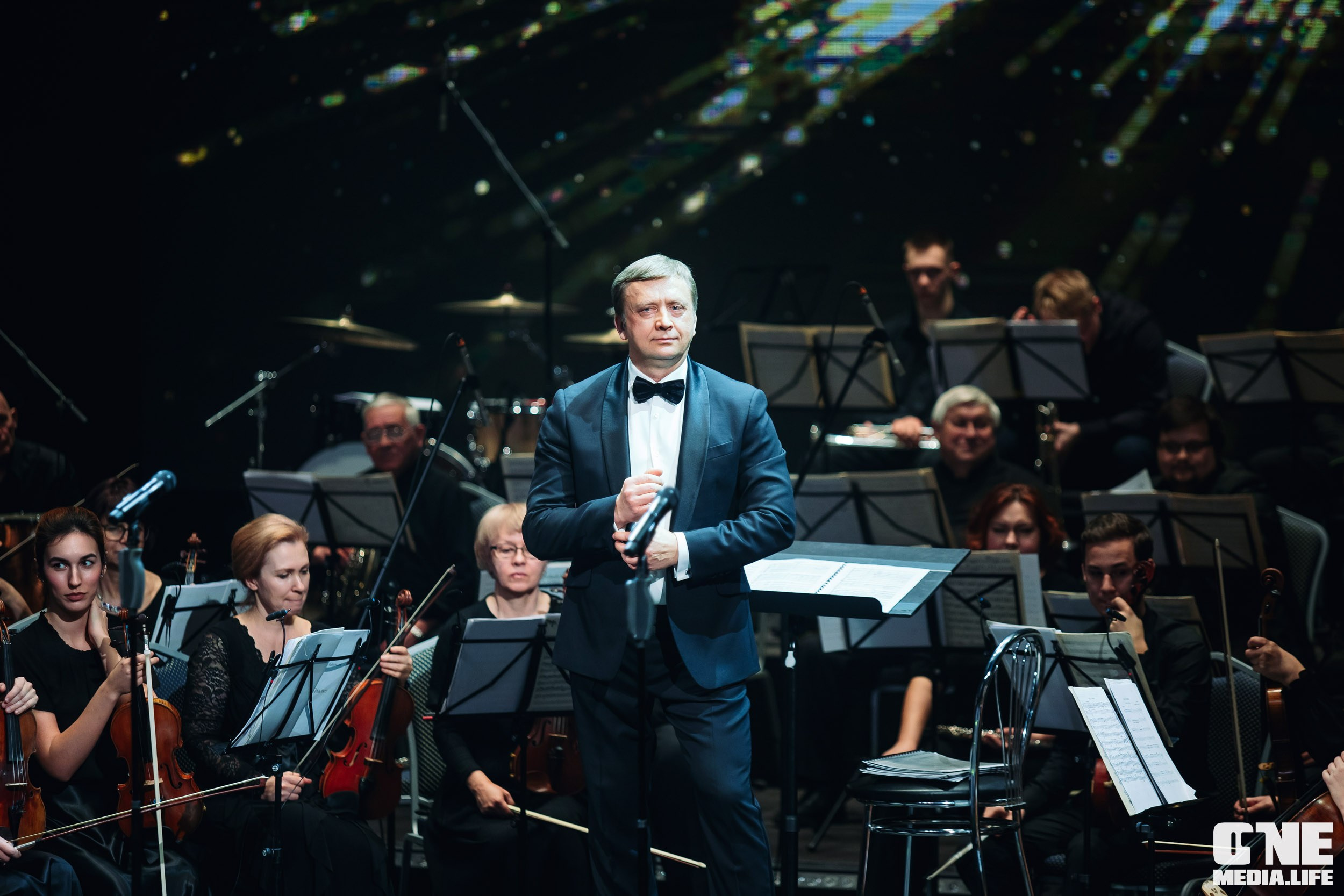 Концерт 8 марта в Янтарь холл. One Media Life: фоторепортажи, фотоотчеты с мероприятий и заведений