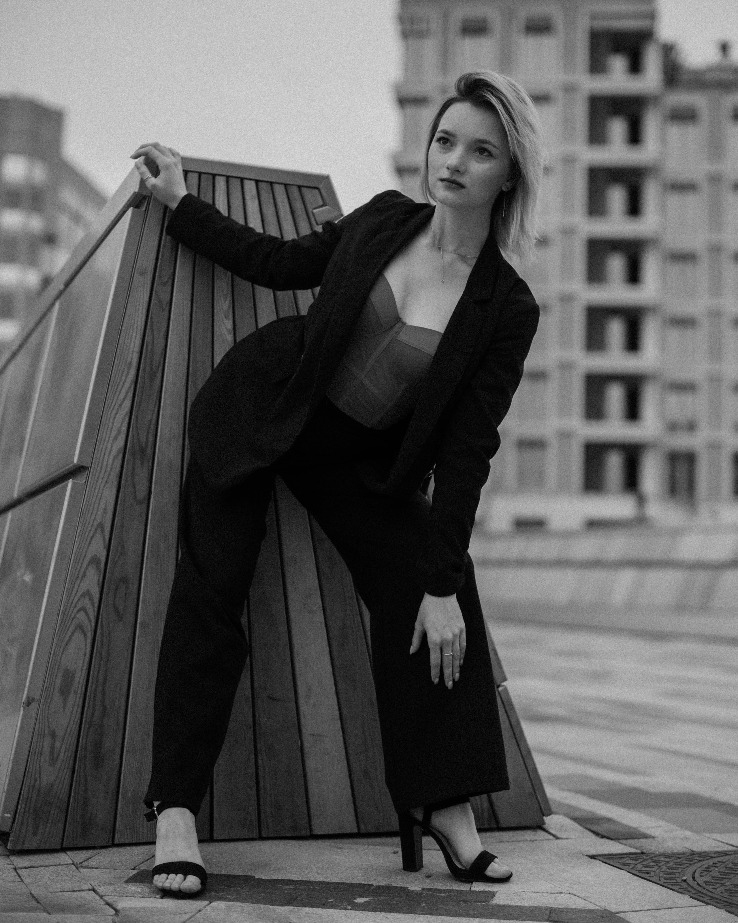 Аня. Женский фотограф. Создатель украшений ручной работы. Модель
