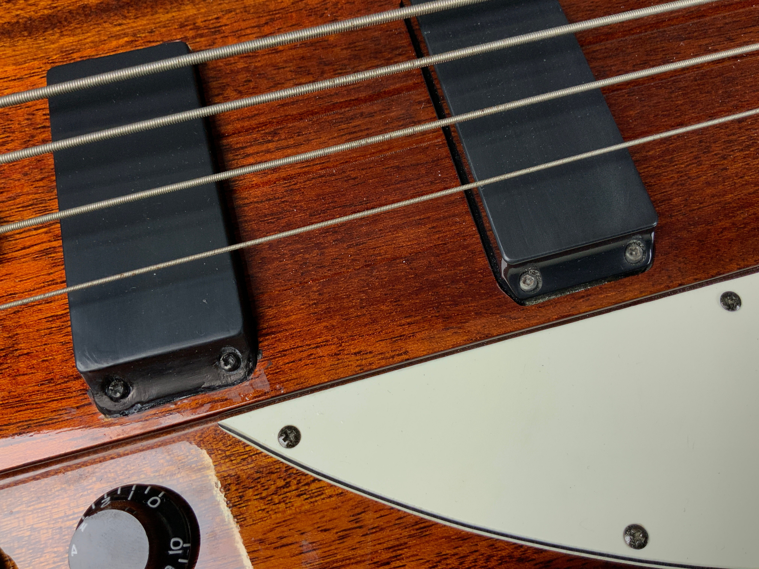 Epiphone Thunderbird IV