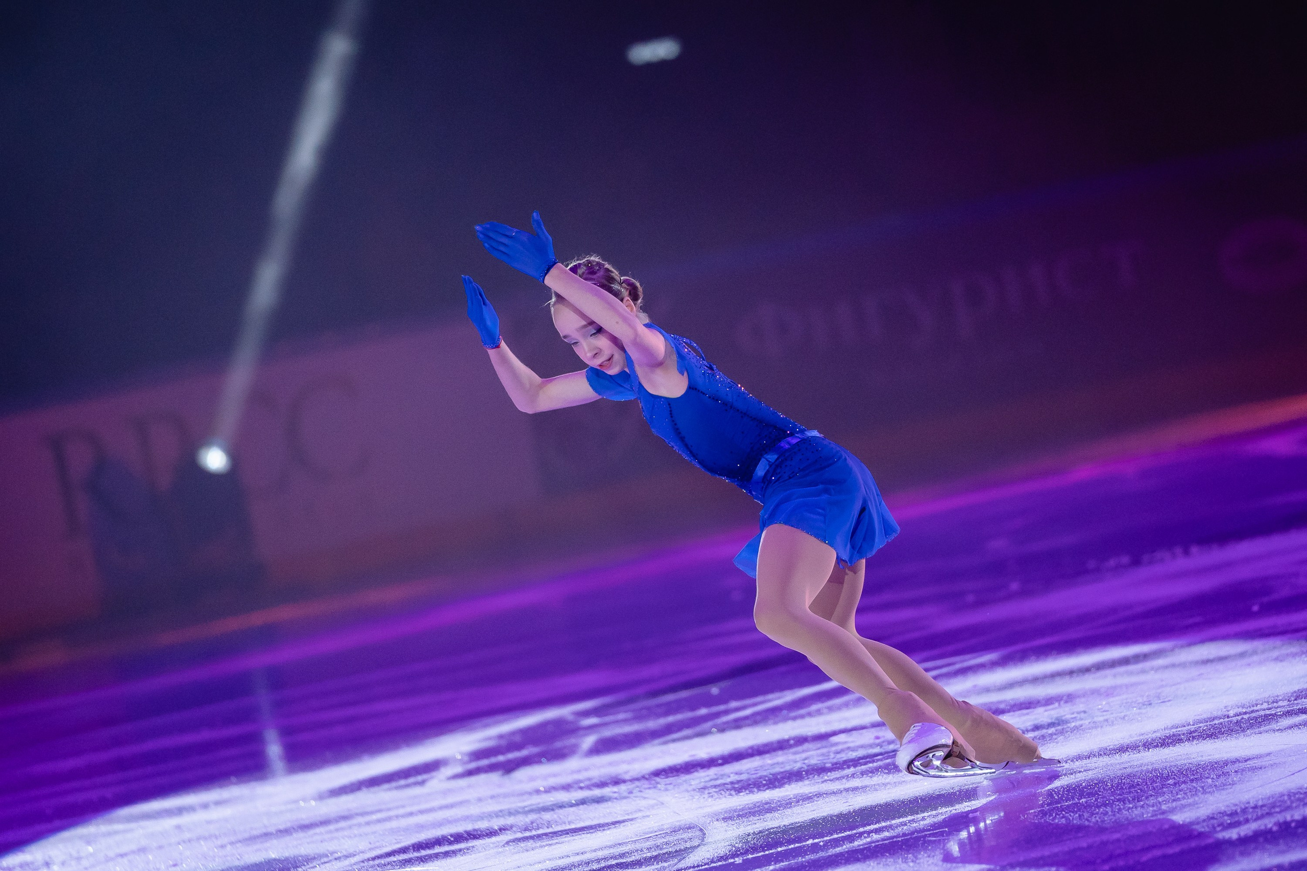 Шоу «Чемпионы на льду» в Новосибирске. Воробьева Ксения — Спортивный и танцевальный фотограф Новосибирск