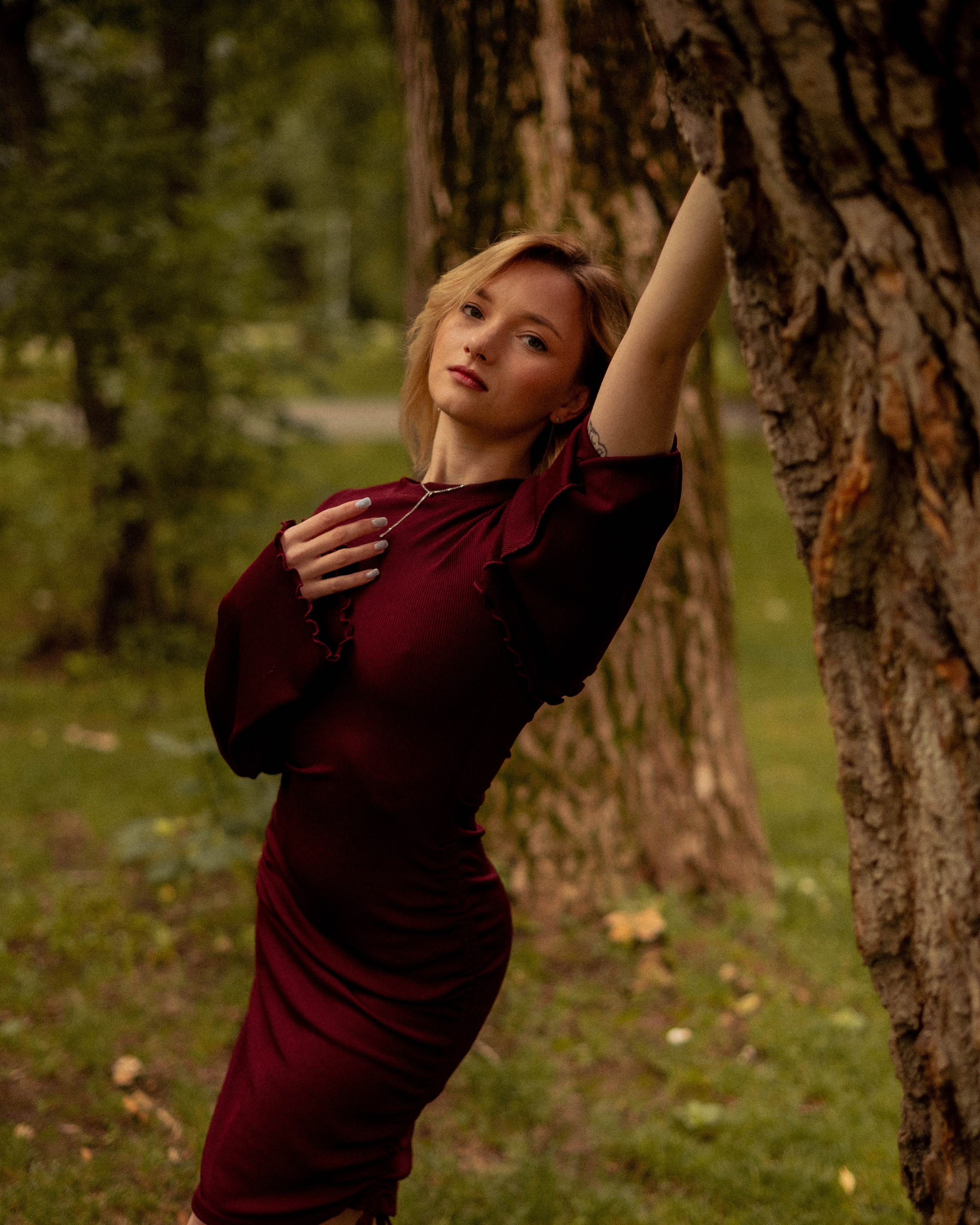 Аня. Женский фотограф. Создатель украшений ручной работы. Модель
