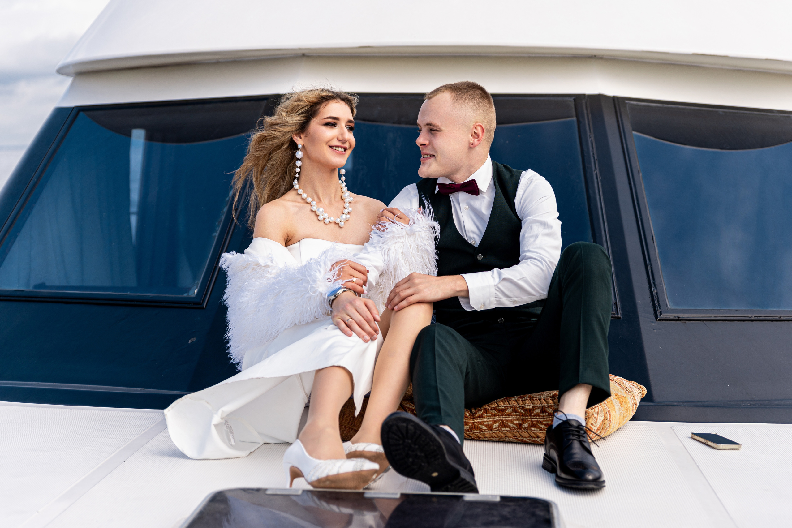 Свадебная фотопрогулка на катере