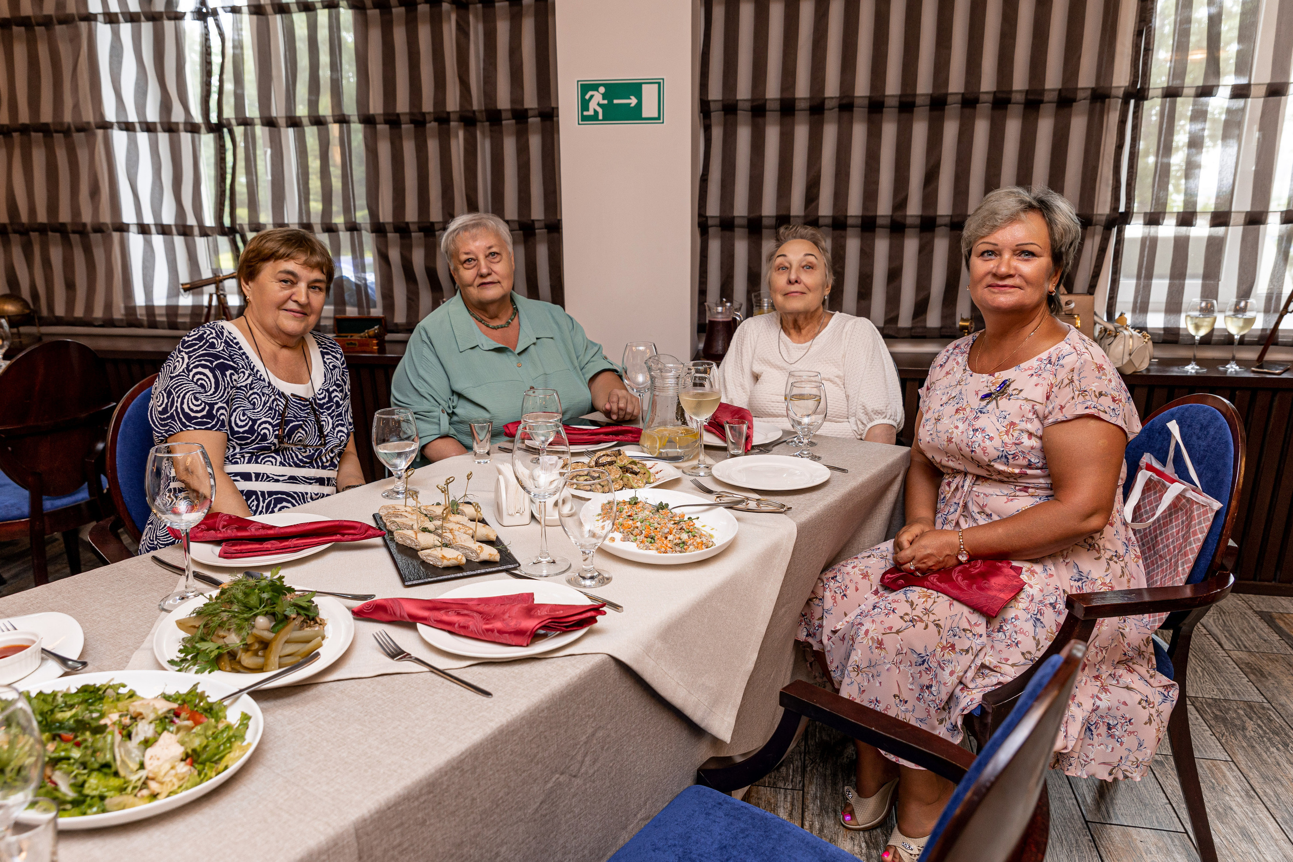 Вечер встречи выпускников. 25 лет спустя