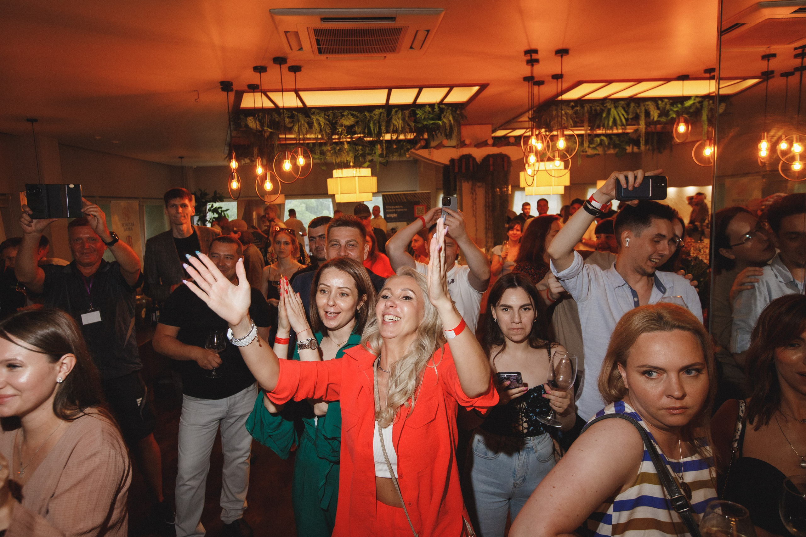 ФЕСТИВАЛЬ РОССИЙСКОГО ВИНА. СВОИ. ФОТООТЧЕТЫ-СОБЫТИЯ-МЕСТА