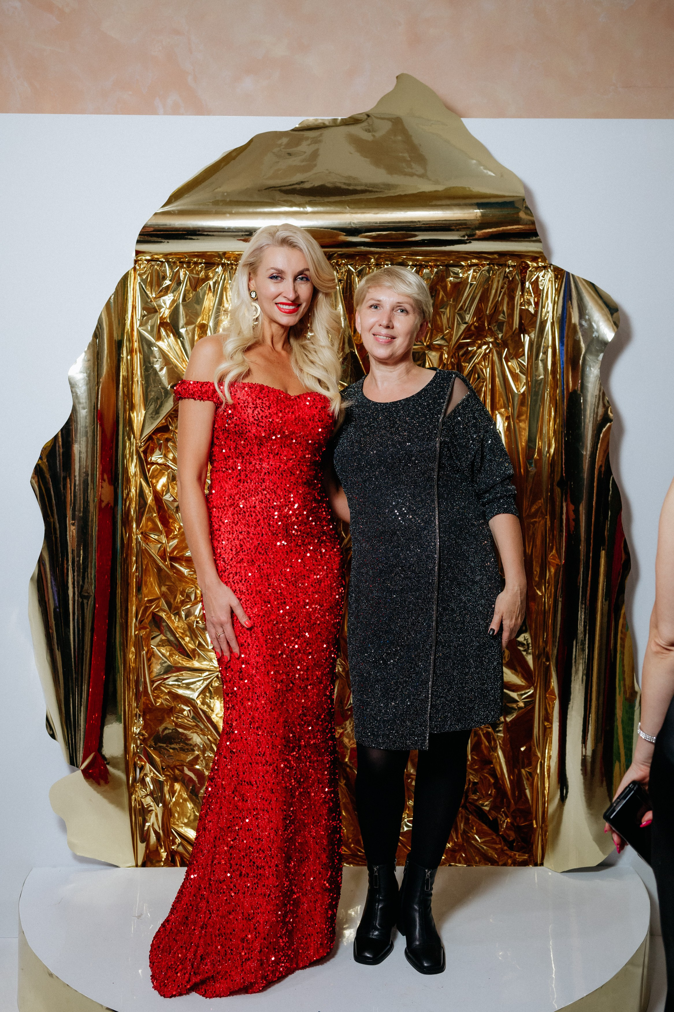 20 лет студии красоты Юлии Харченко. СВОИ. ФОТООТЧЕТЫ-СОБЫТИЯ-МЕСТА