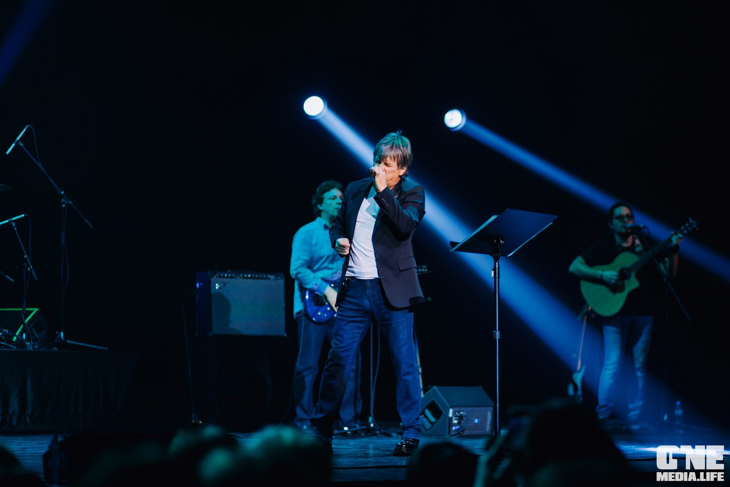 Фоторепортаж из театра эстрады Янтарь-холл. One Media Life: фоторепортажи, фотоотчеты с мероприятий и заведений