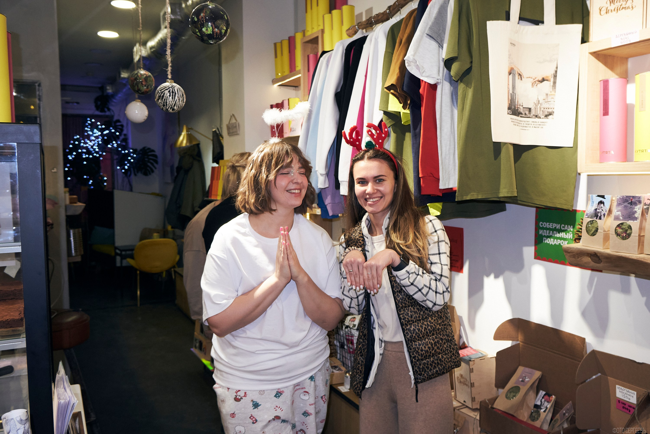 Кутята Coffee Shop. Фотографъ Сергѣевъ. Поймать мгновеніе