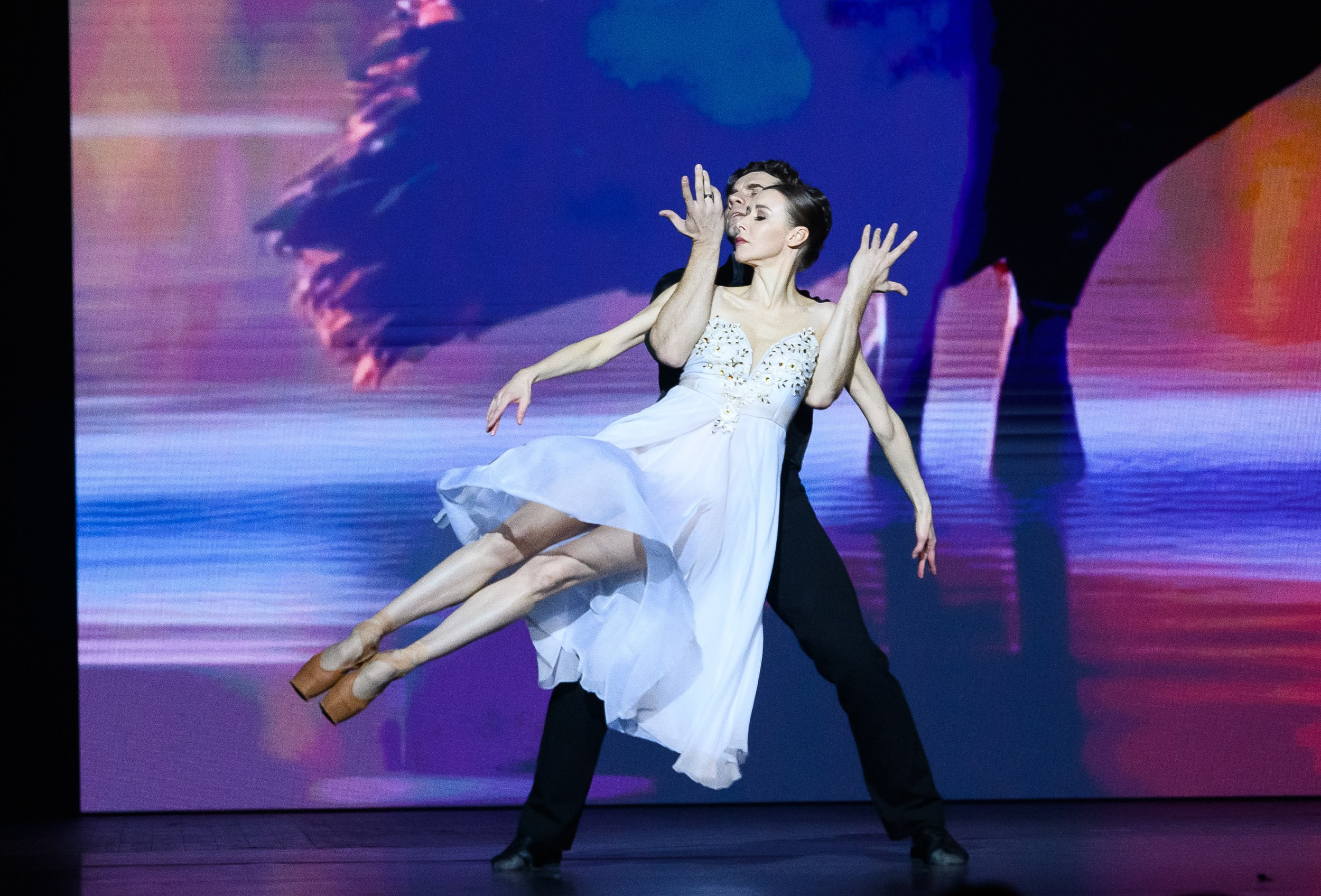 Пластический спектакль «НАВАЖДЕНИЕ» Ирины Виннер