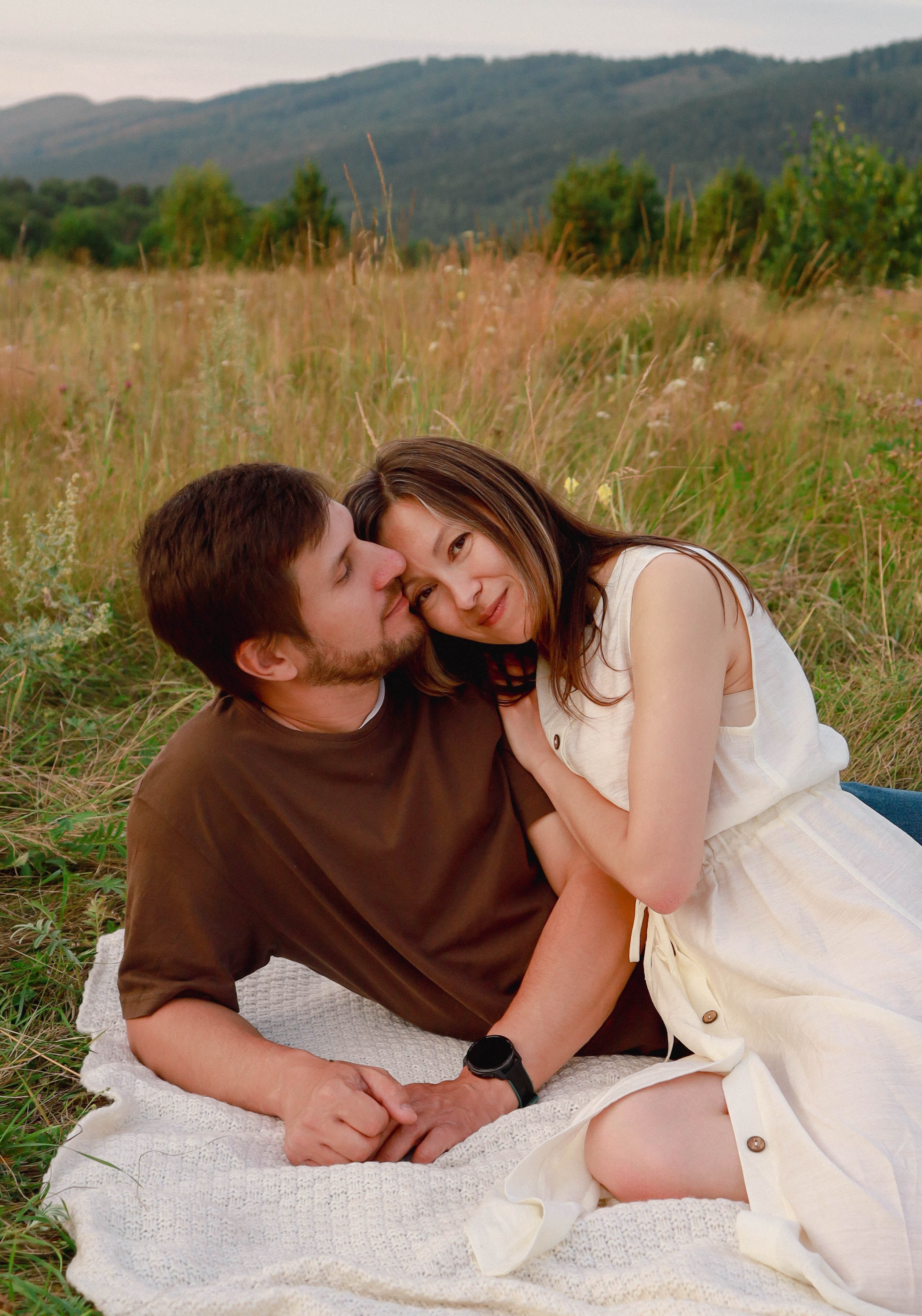 Семья в поле. Фотограф Александра Коновалова