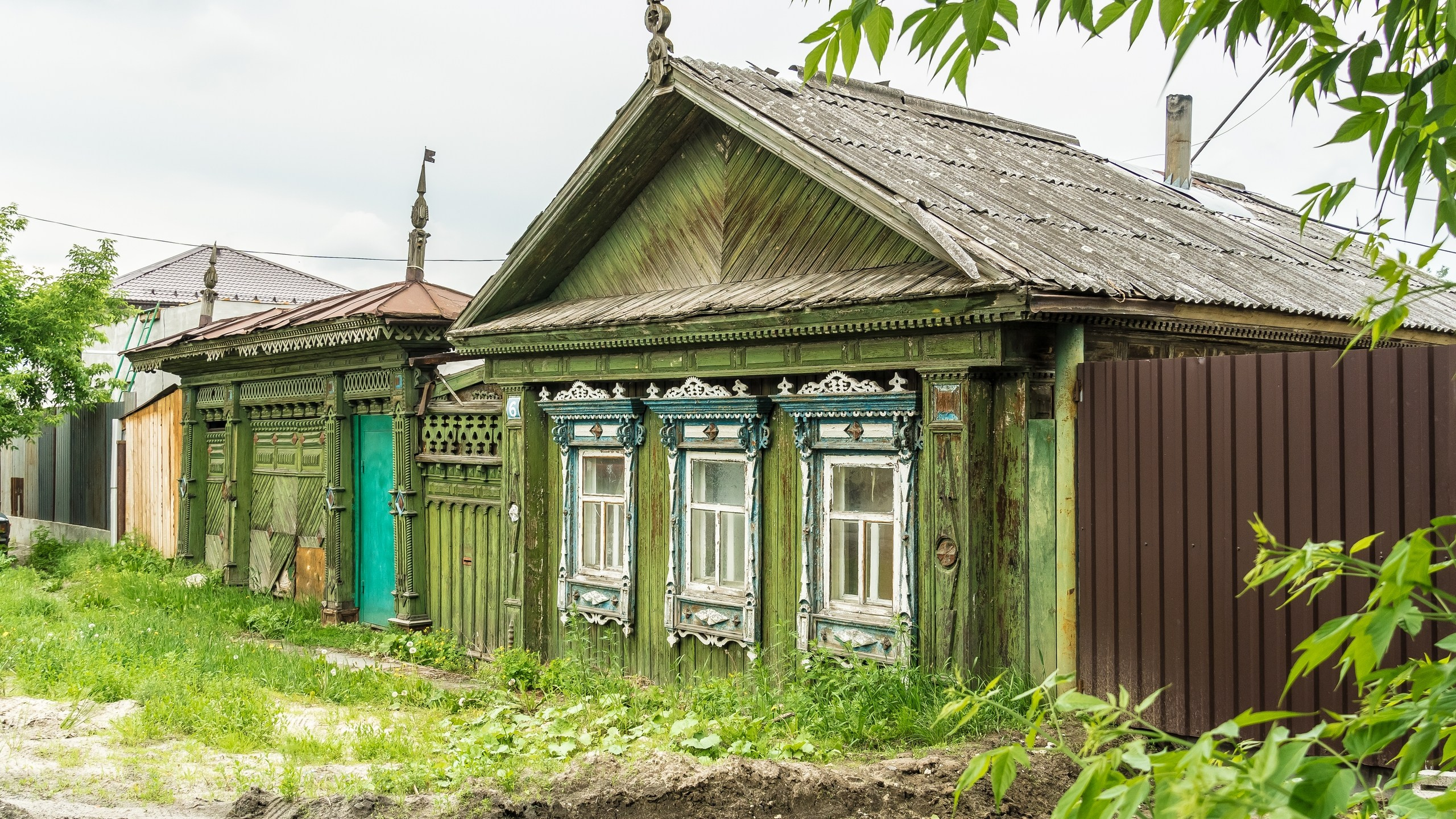 Фильм «Зелёный дом»: разобрать, чтобы спасти»