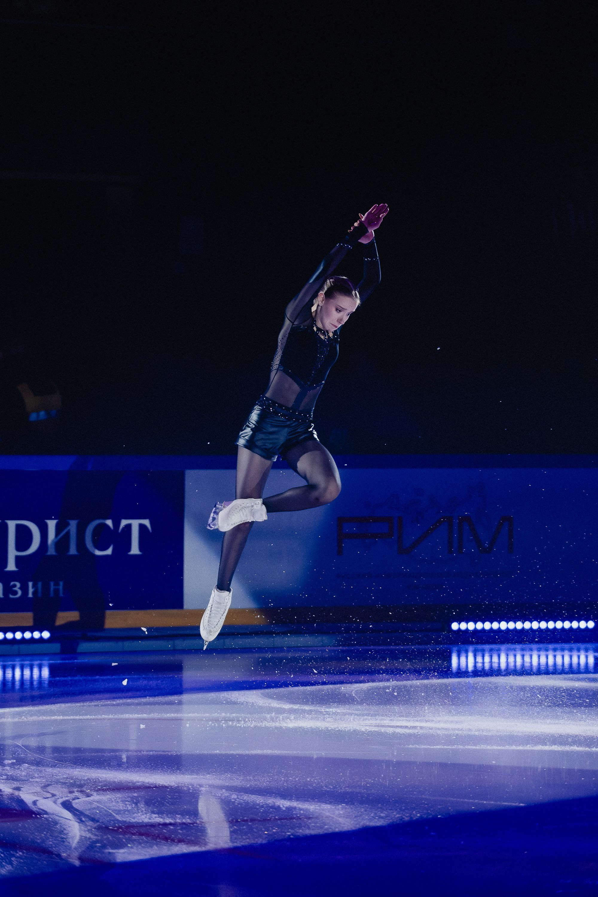 Шоу Этери Тутберидзе в Новосибирске. Воробьева Ксения — Спортивный и танцевальный фотограф Новосибирск
