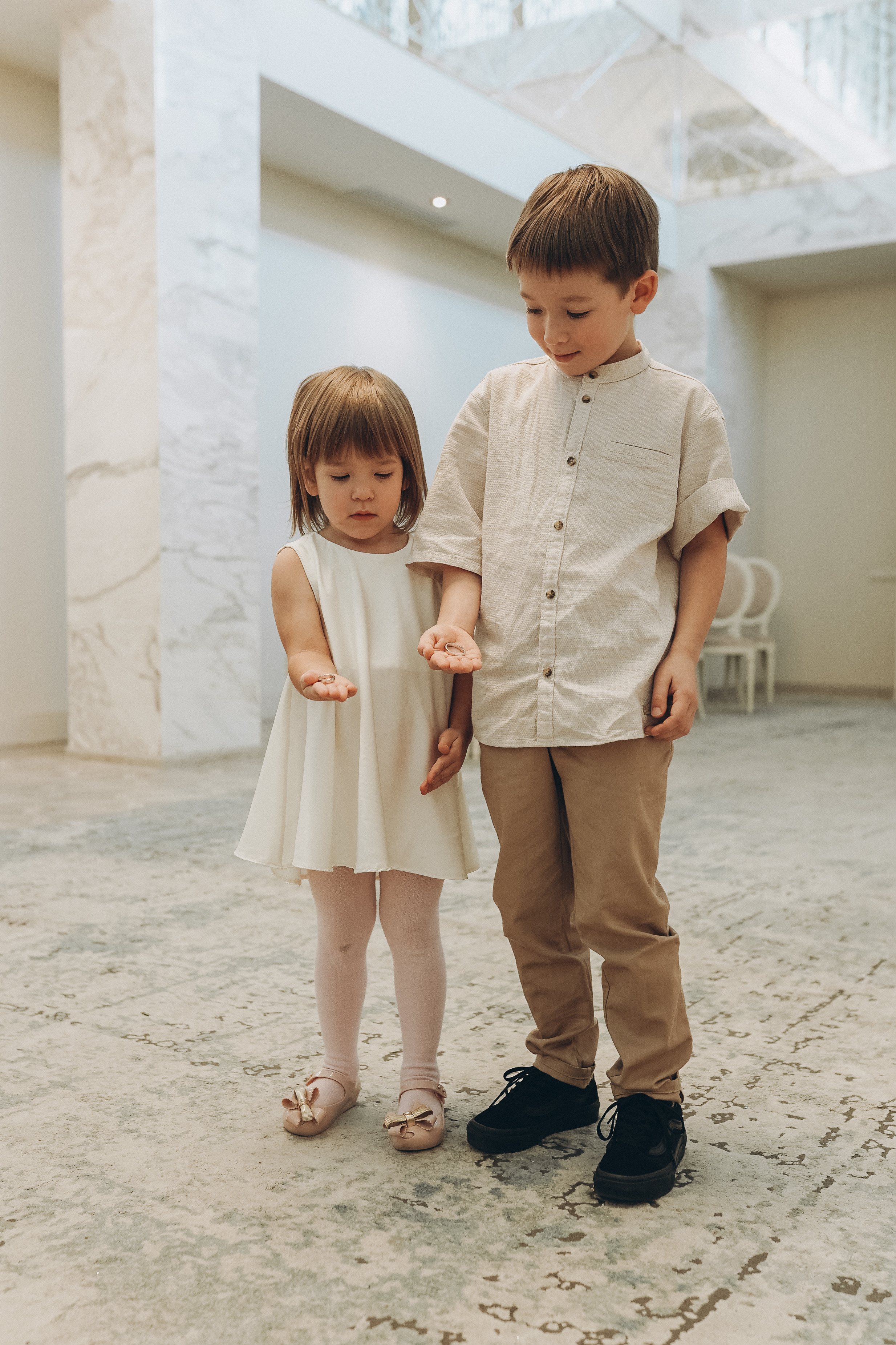 Love is… Вика и Дима. Детский семейный фотограф в Москве Евгения