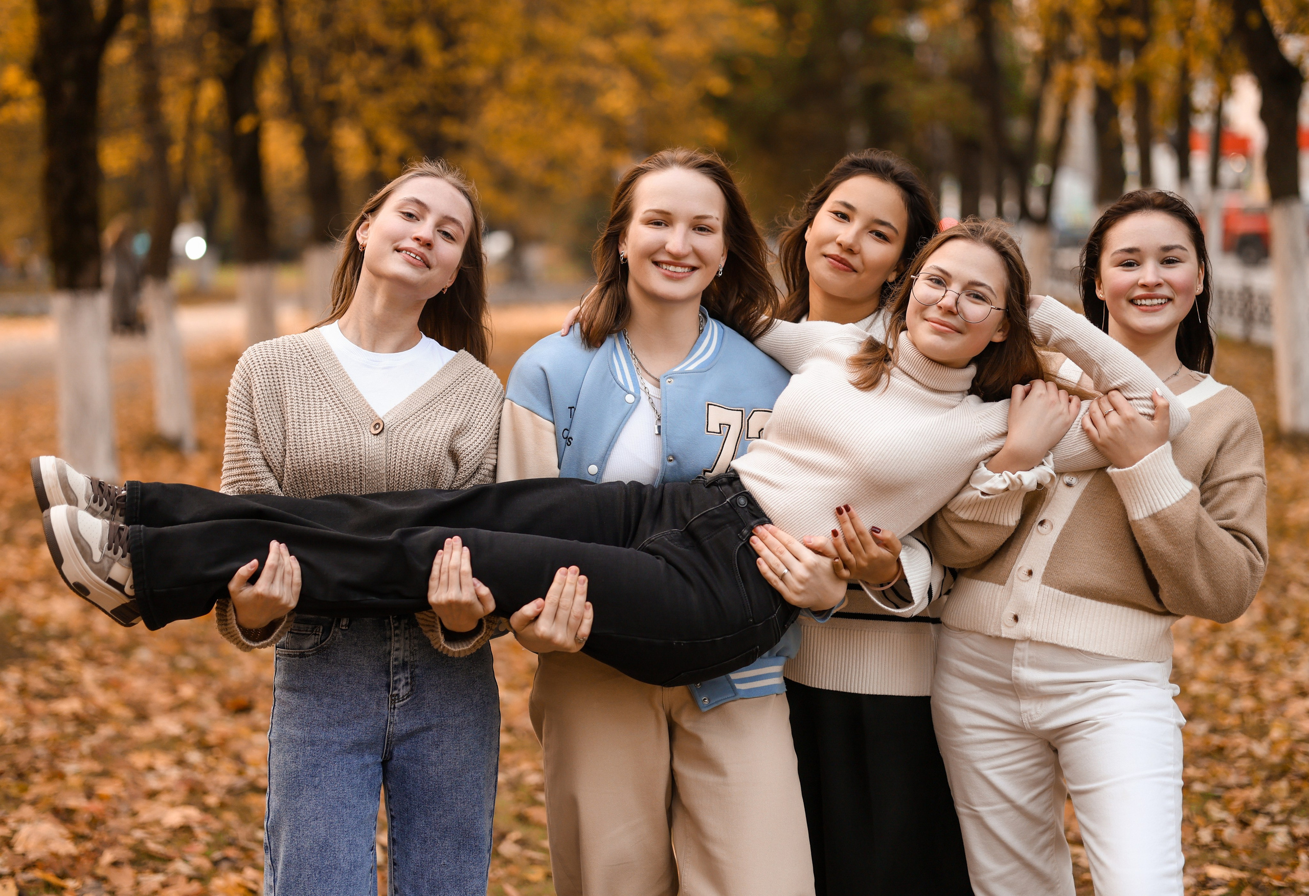 Выпускные альбомы в школах и садах в г. Конаково