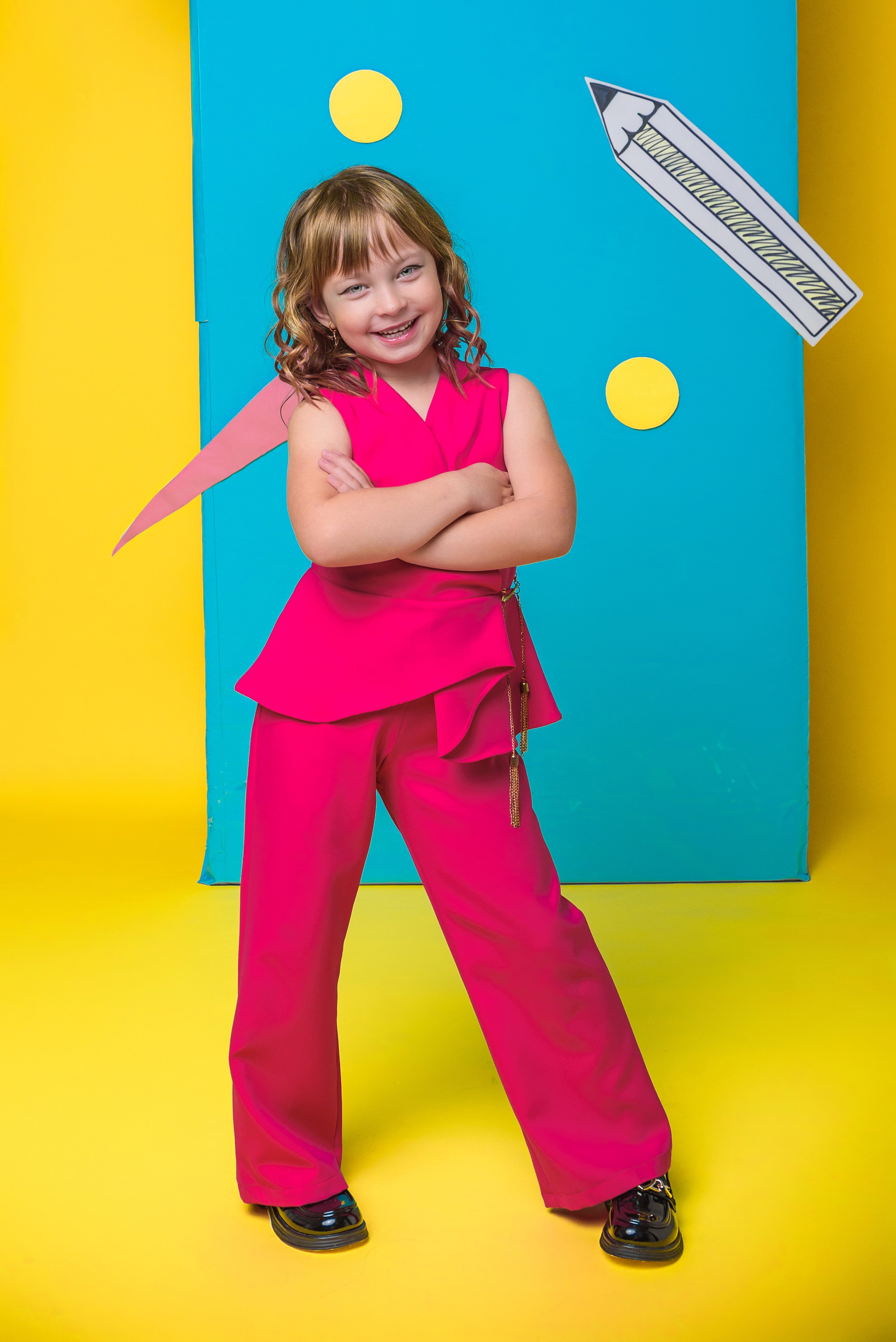 Детская студийная съемка выпускника первого класса в Сочи