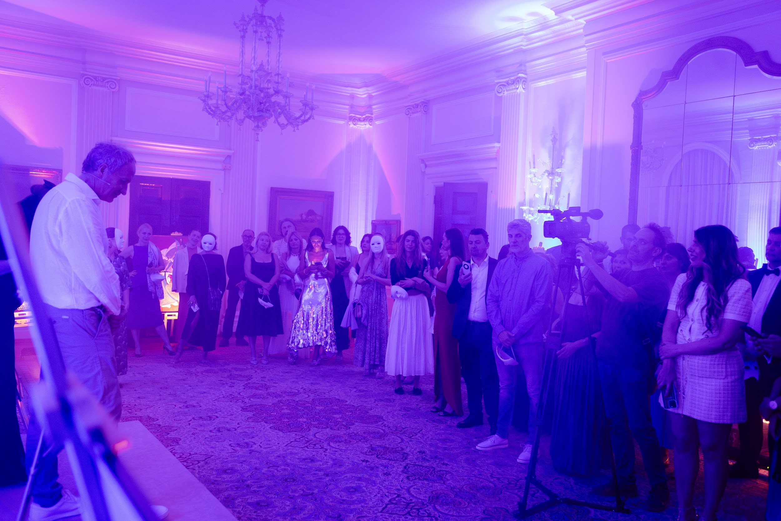 LA DIVINA: THE ETERNAL CALLAS. PAVEL KIR