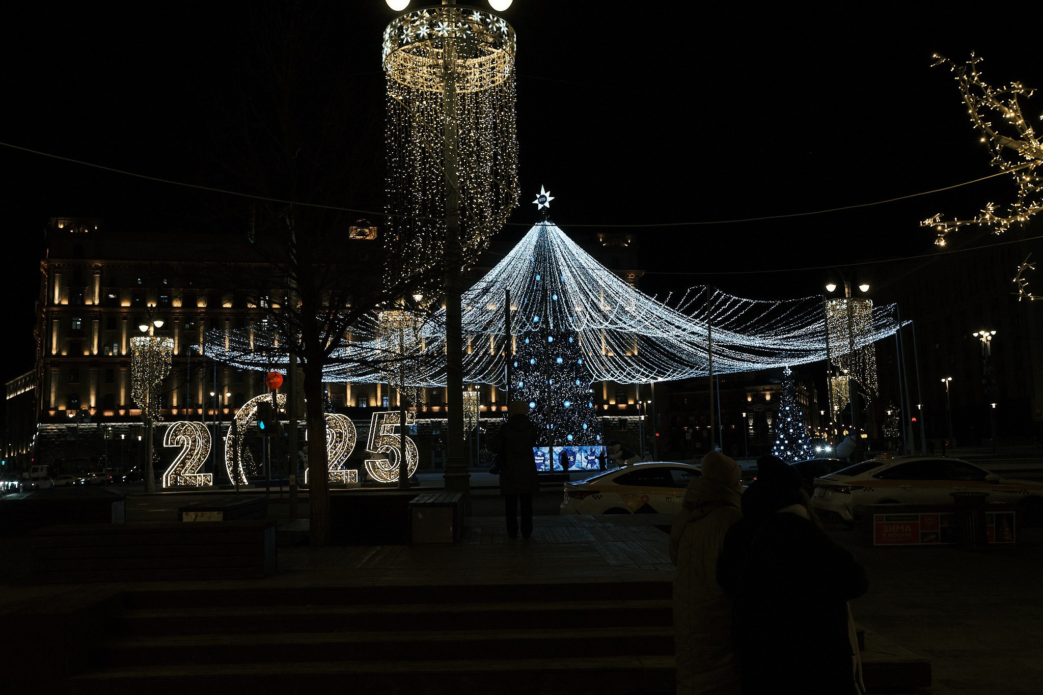 Москва без снега. Фотографъ Сергѣевъ. Поймать мгновеніе