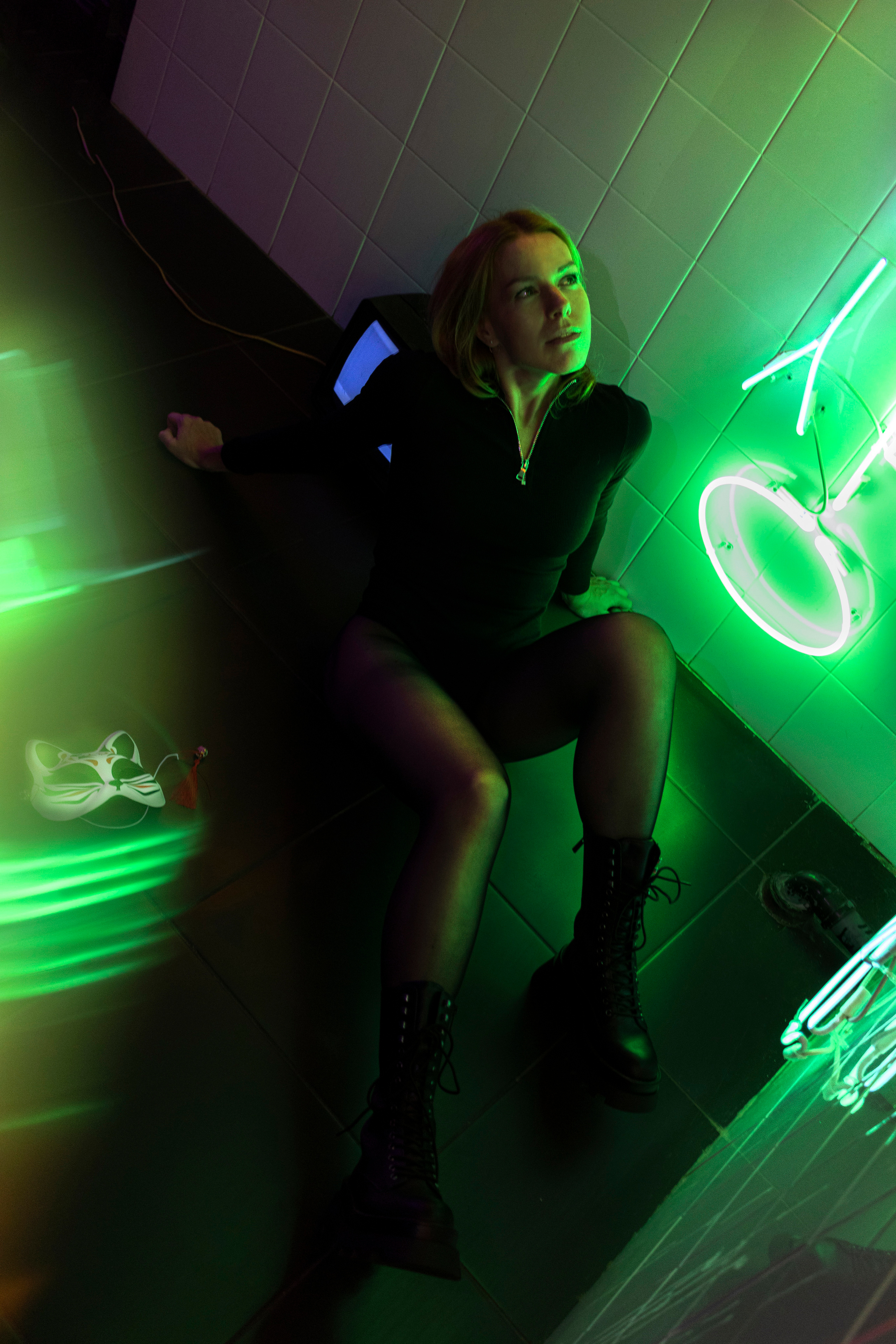 Неоновая съемка. Портретный фотограф Москва