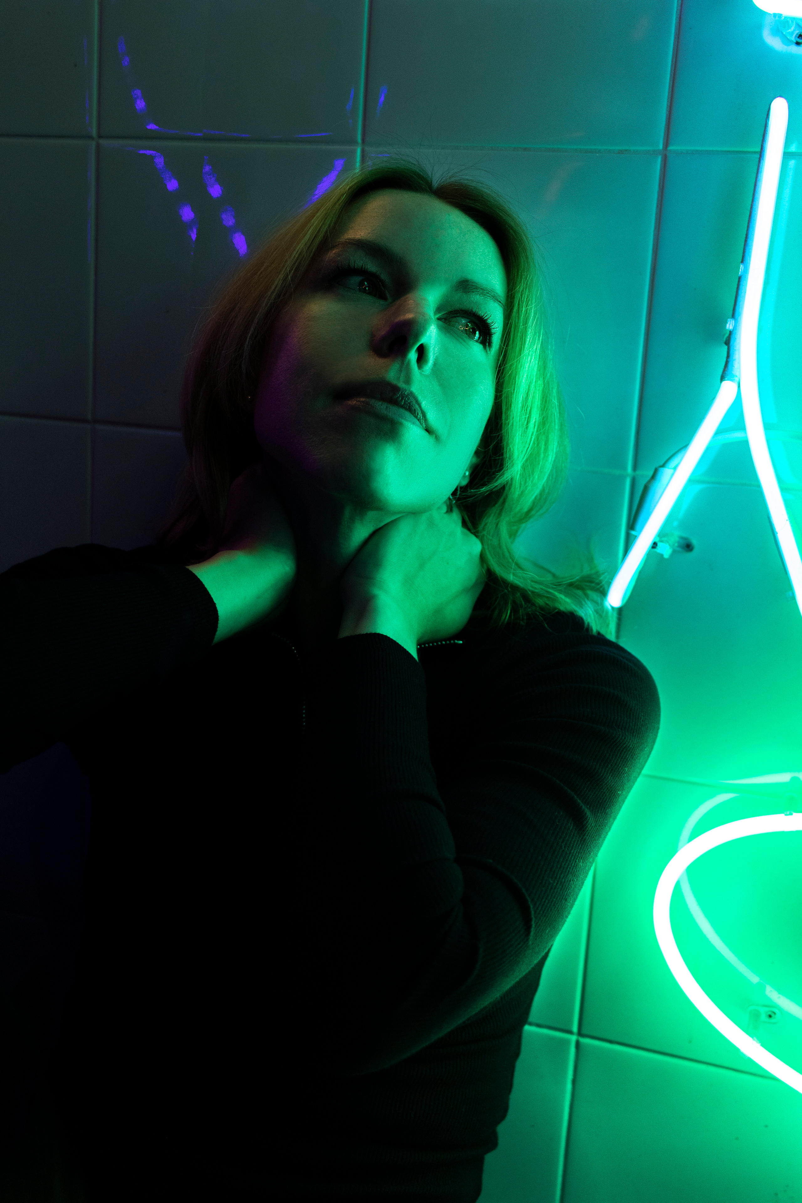 Неоновая съемка. Портретный фотограф Москва