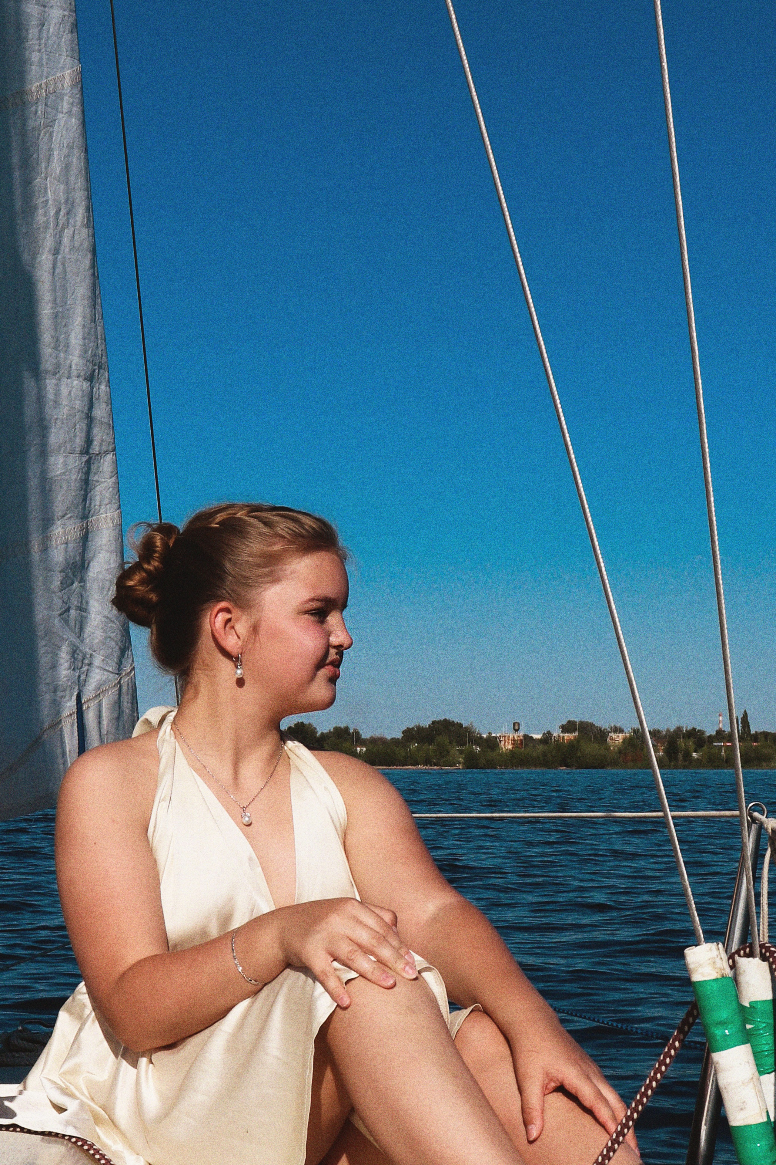 фото девушек на яхтефото на яхте фотосессия на яхте пляжная фотосессия
