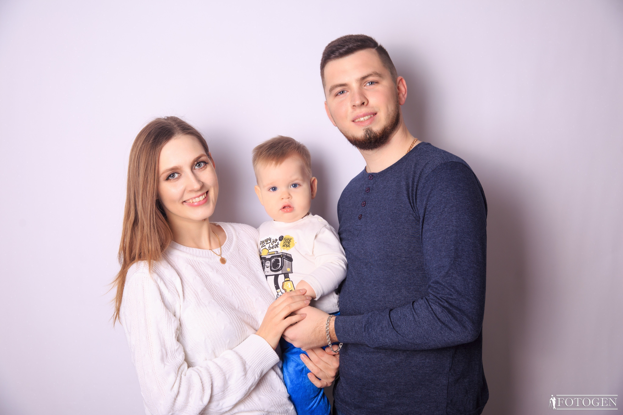 Подарочные сертификаты на фотосессию в Фотостудии Fotogen Краснодар. Интерьерная фотостудия FOTOGEN г. Краснодар