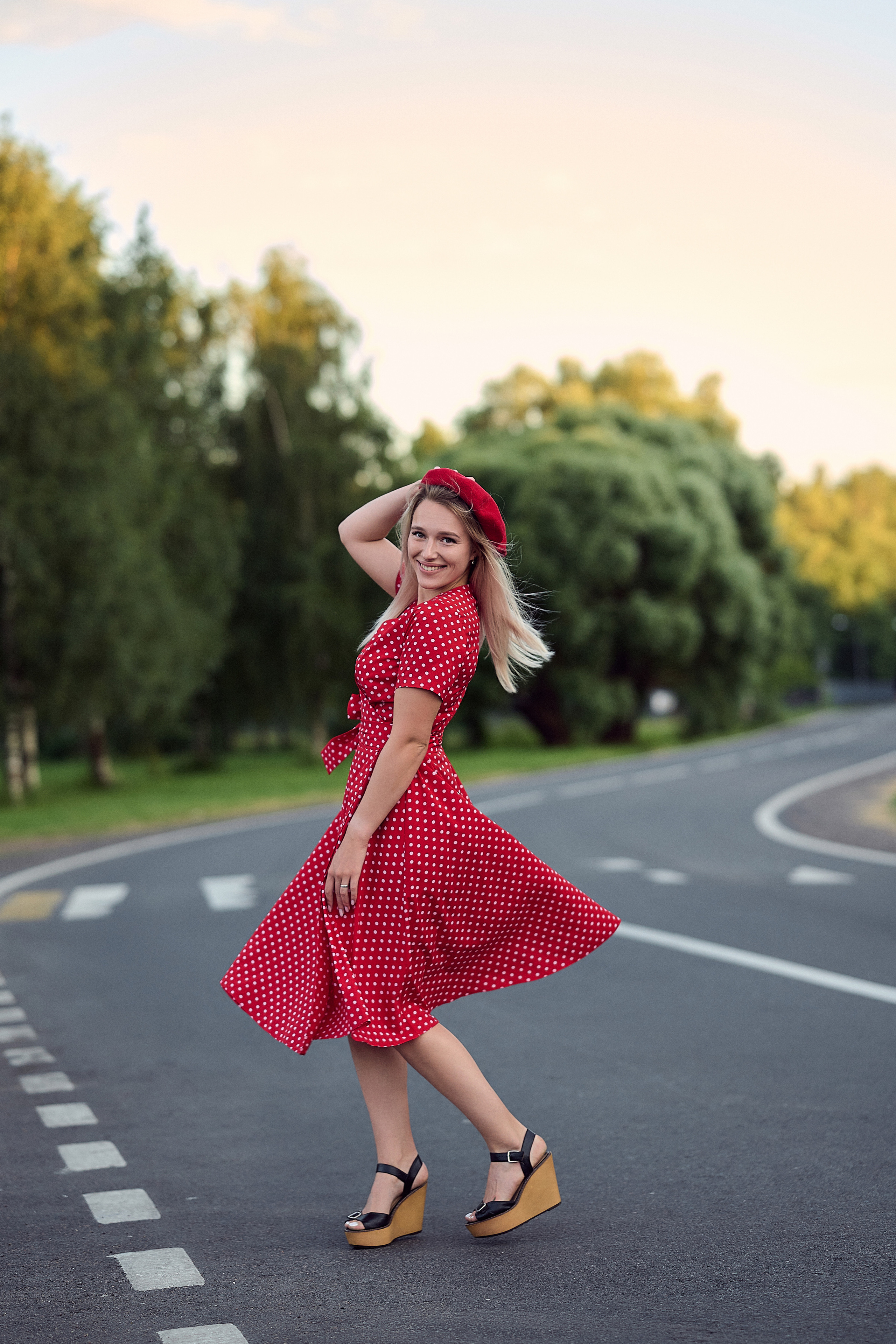 Татьяна. Лето. В поле…. Фотограф Тихонова Ольга Санкт-Петербург