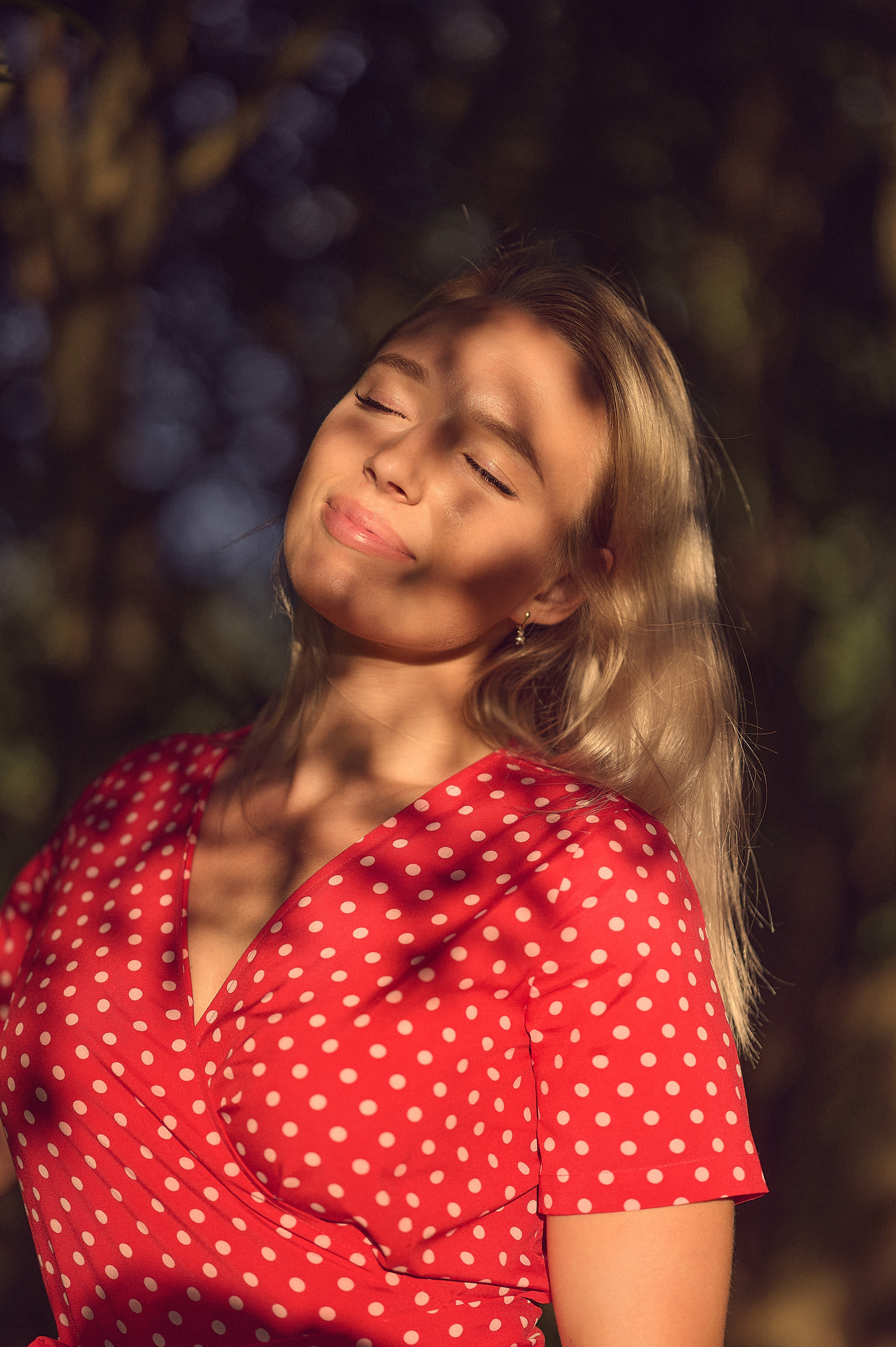 Татьяна. Лето. В поле…. Фотограф Тихонова Ольга Санкт-Петербург