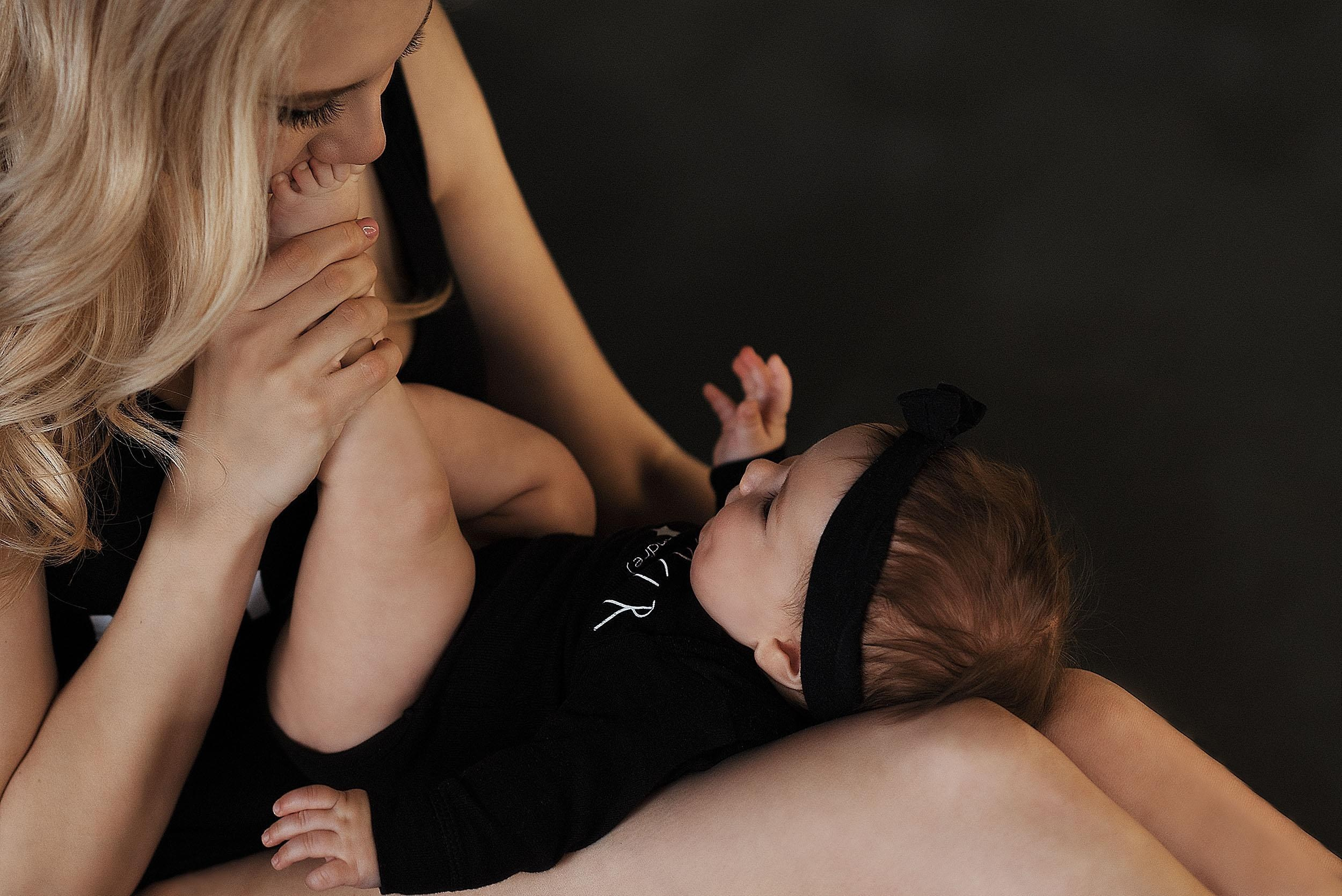 Юлия Амели — фотограф беременности и материнства во Владивостоке