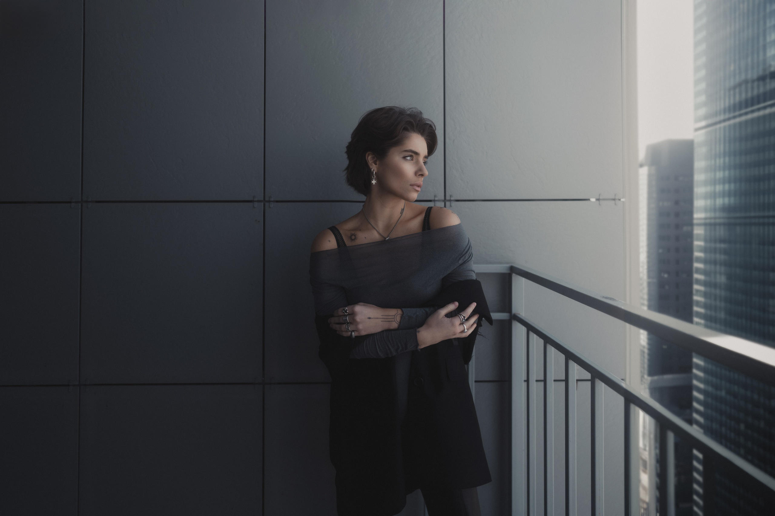 Outdoor Photoshoot with Diana near the 5 Zvezd Residential Complex in Kazan — Anton Avanzato