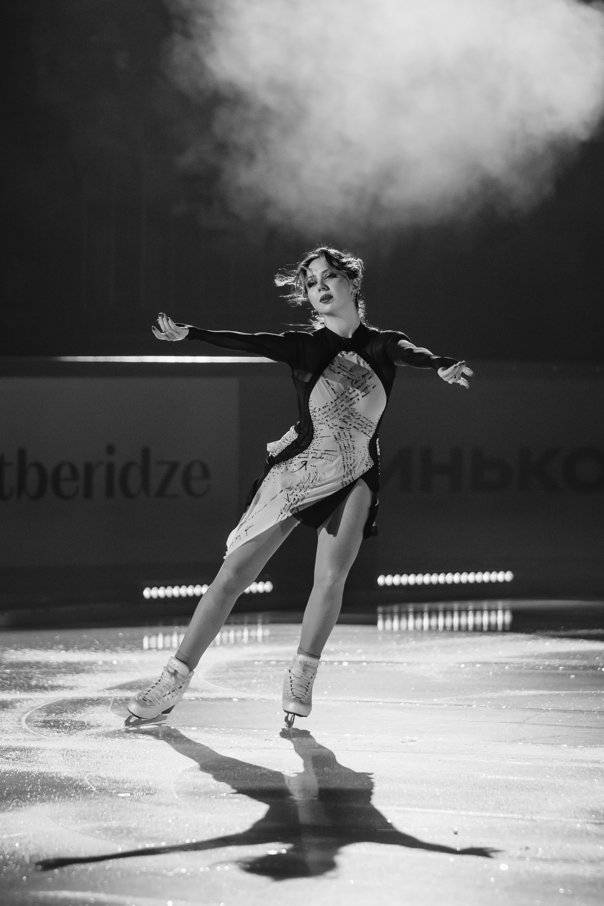 Шоу «Чемпионы на льду» в Новосибирске. Воробьева Ксения — Спортивный и танцевальный фотограф Новосибирск